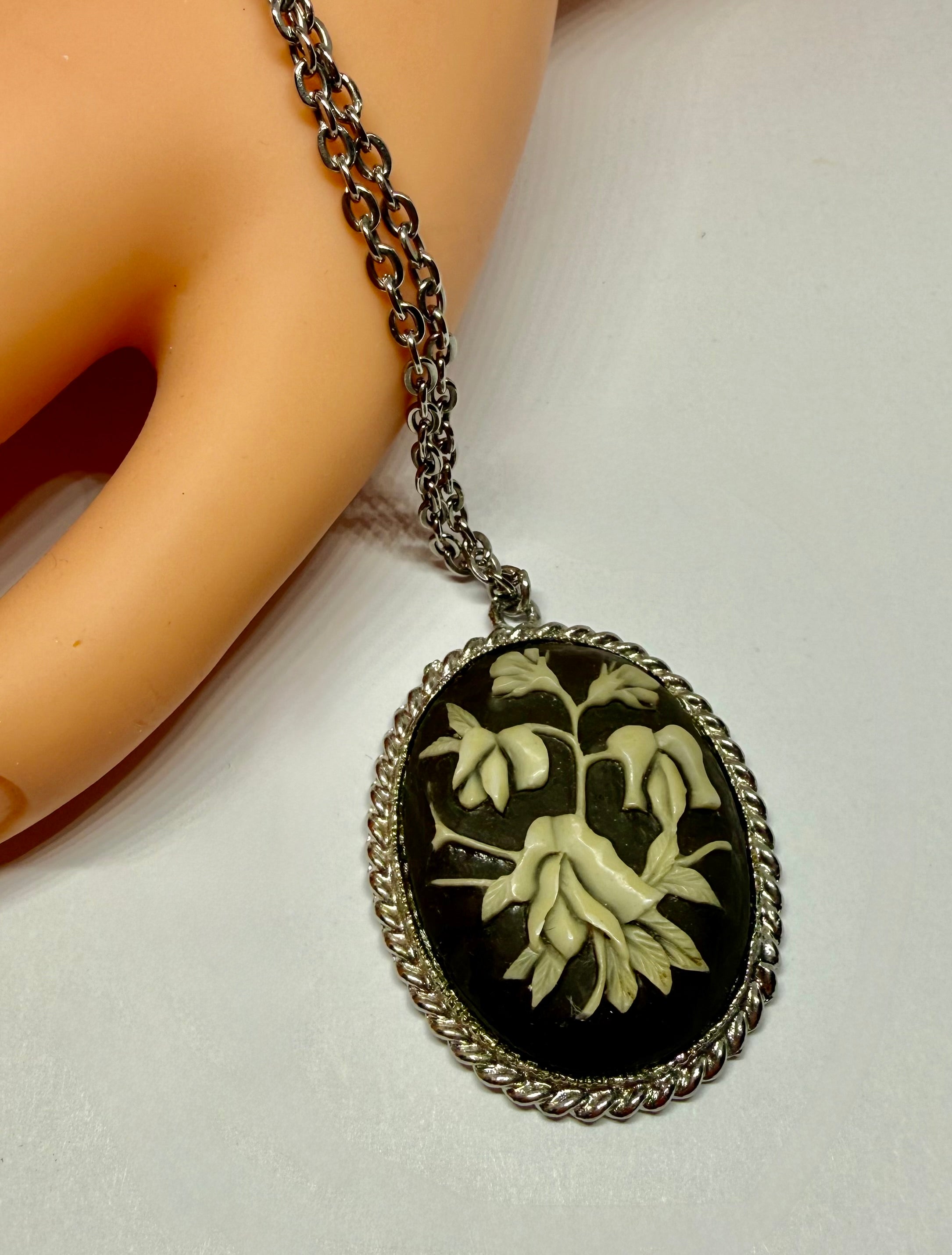 Vintage Black Floral Cameo Brooch and Pendant - Peppermint-Twist-Vintage.com