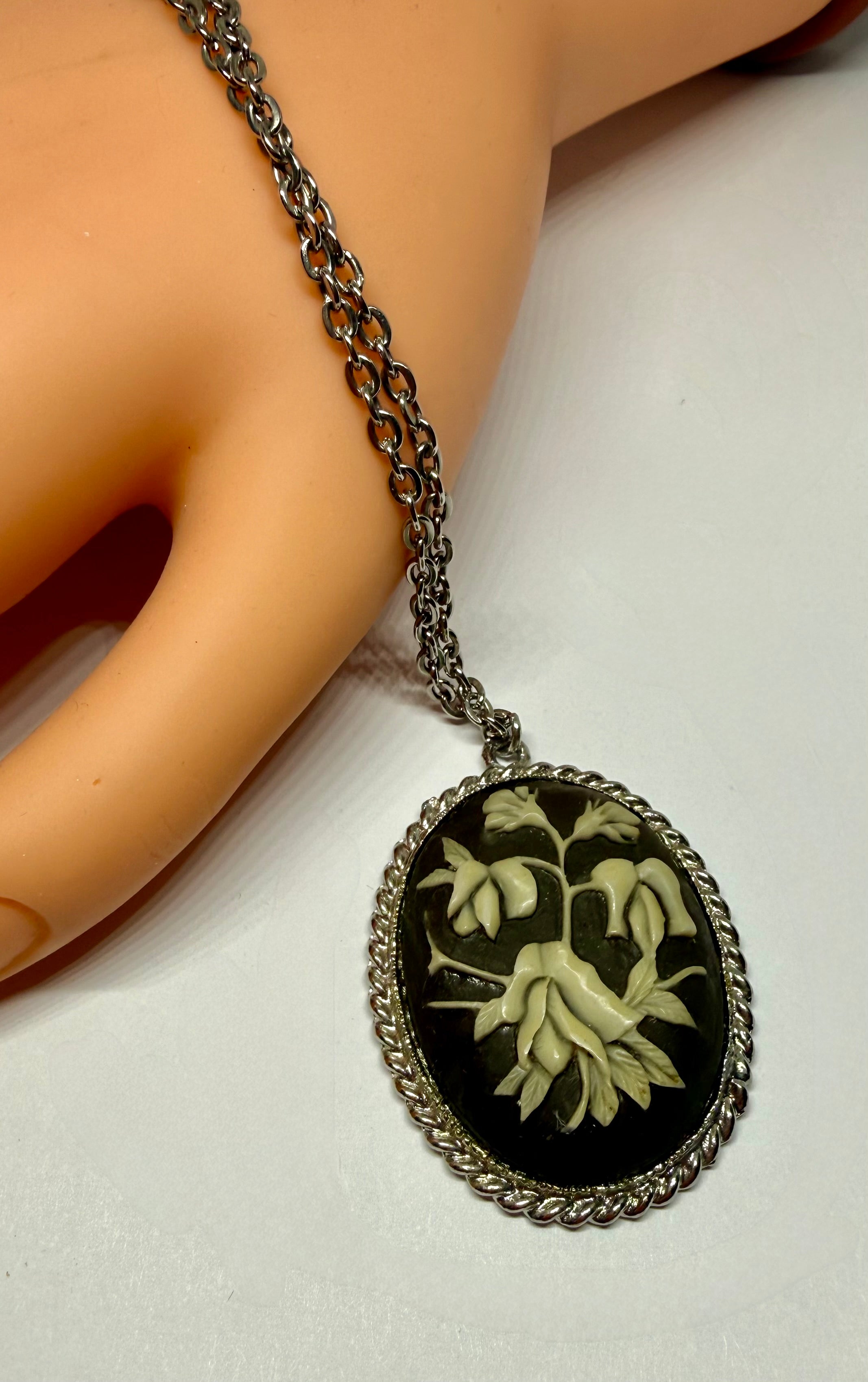 Vintage Black Floral Cameo Brooch and Pendant - Peppermint-Twist-Vintage.com