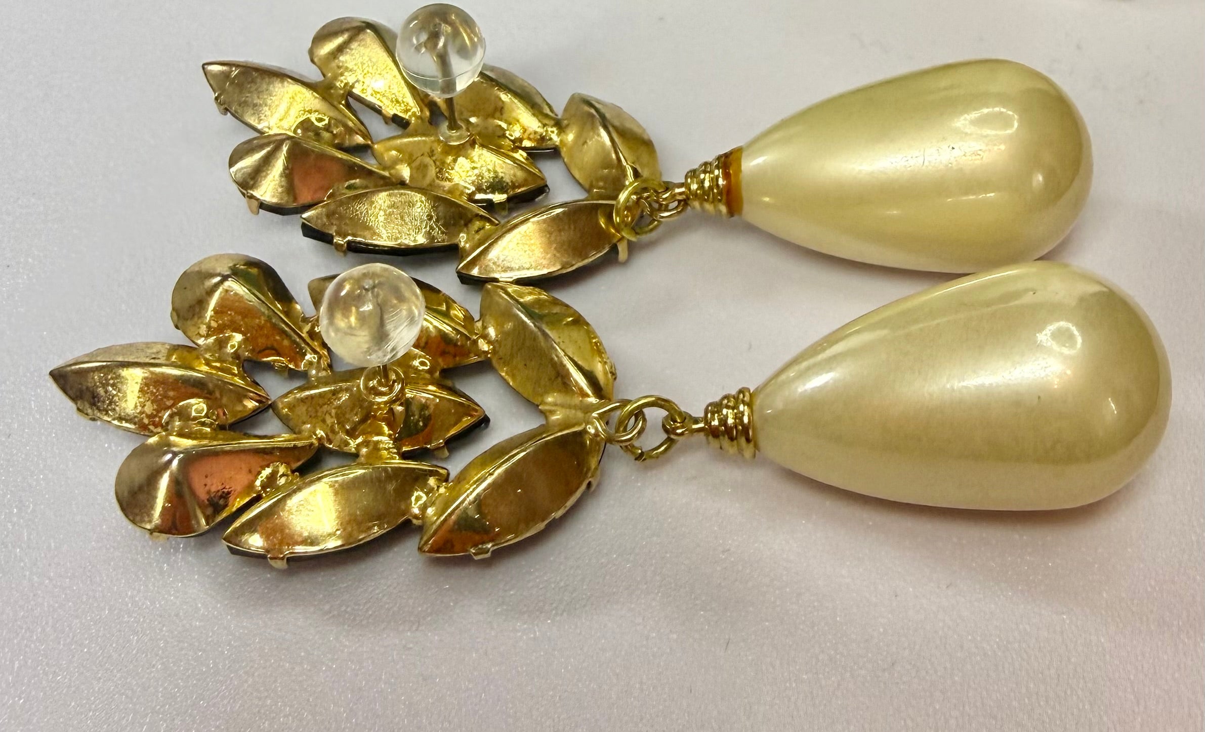 Vintage Black Pronged Rhinestone and Faux Pearl Dangle Earring - Hollywood Glamour - Peppermint-Twist-Vintage.com