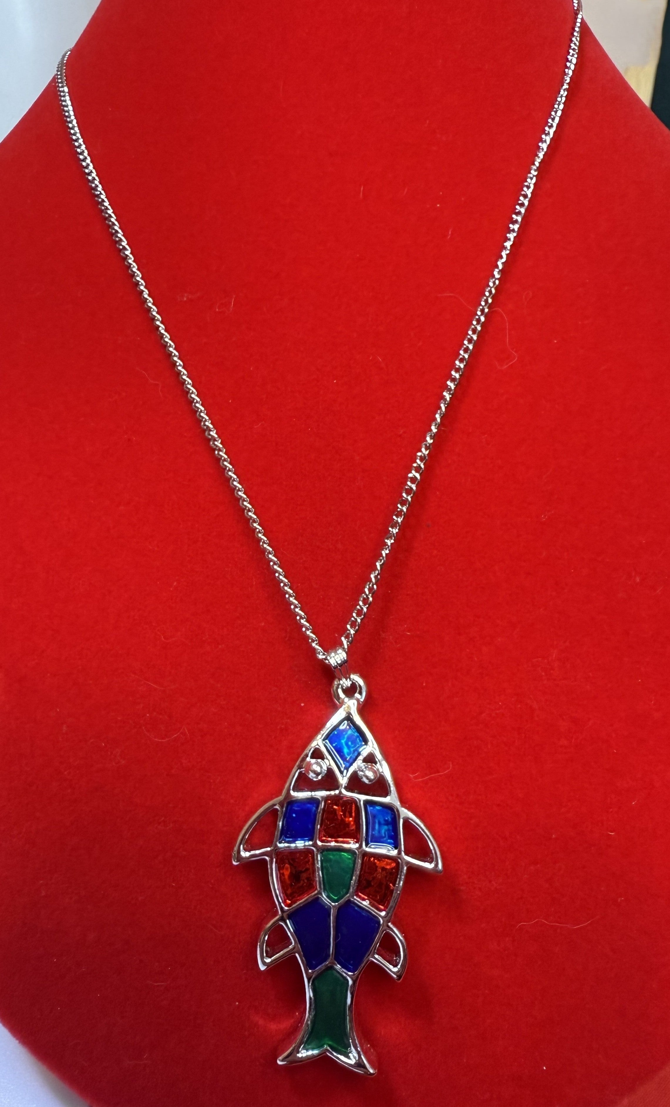 Sarah Coventry Vintage 1970s Fish Necklace Pendant