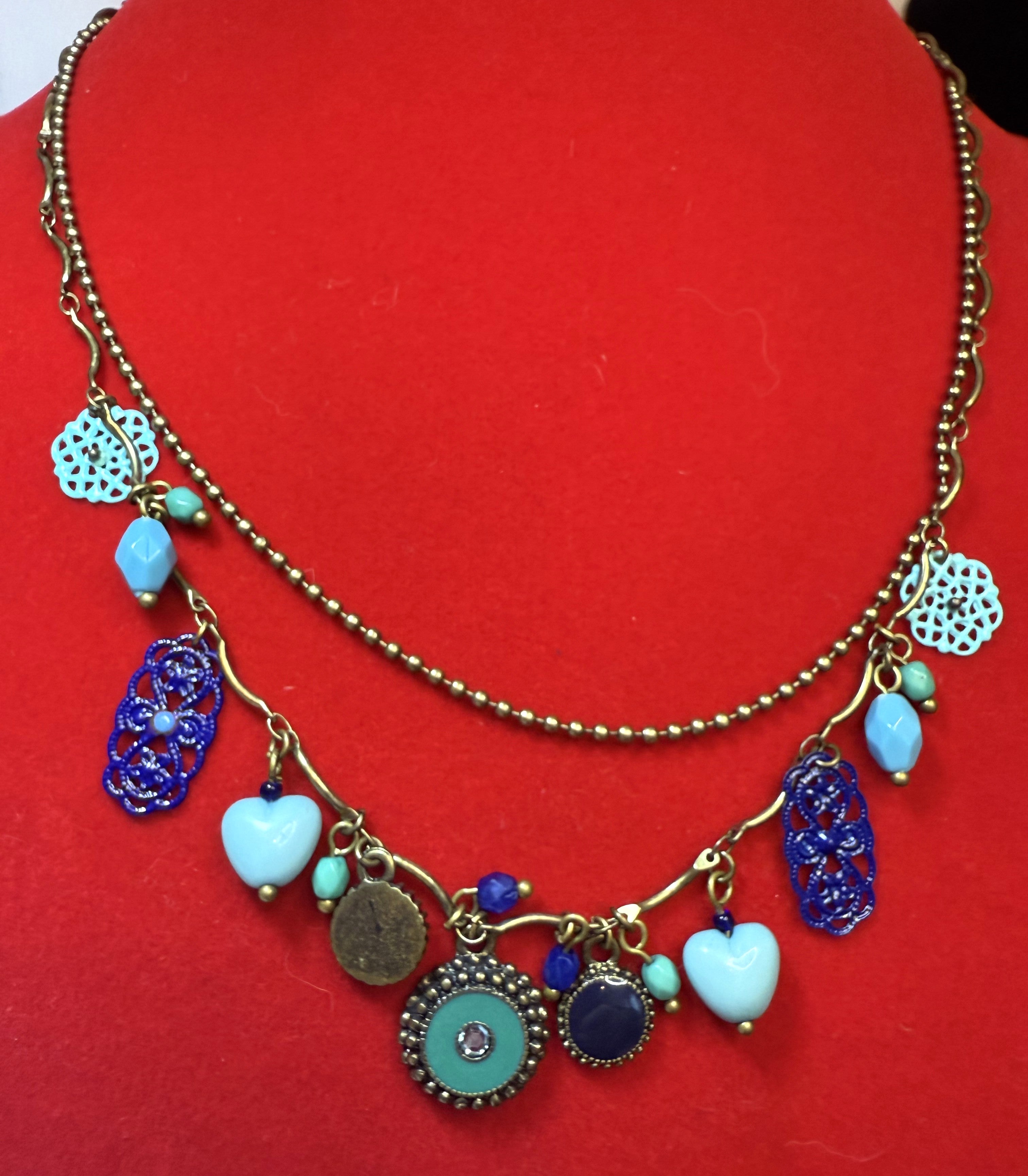 Avon Charmy Necklace Giftset with Original Box, 2010