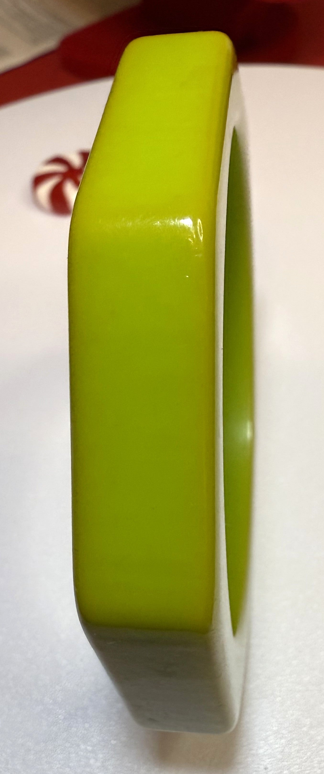 Vintage Lime Green Octagonal Bakelite Bangle - 1940s *Tested* Small/Medium, AUTHENTIC