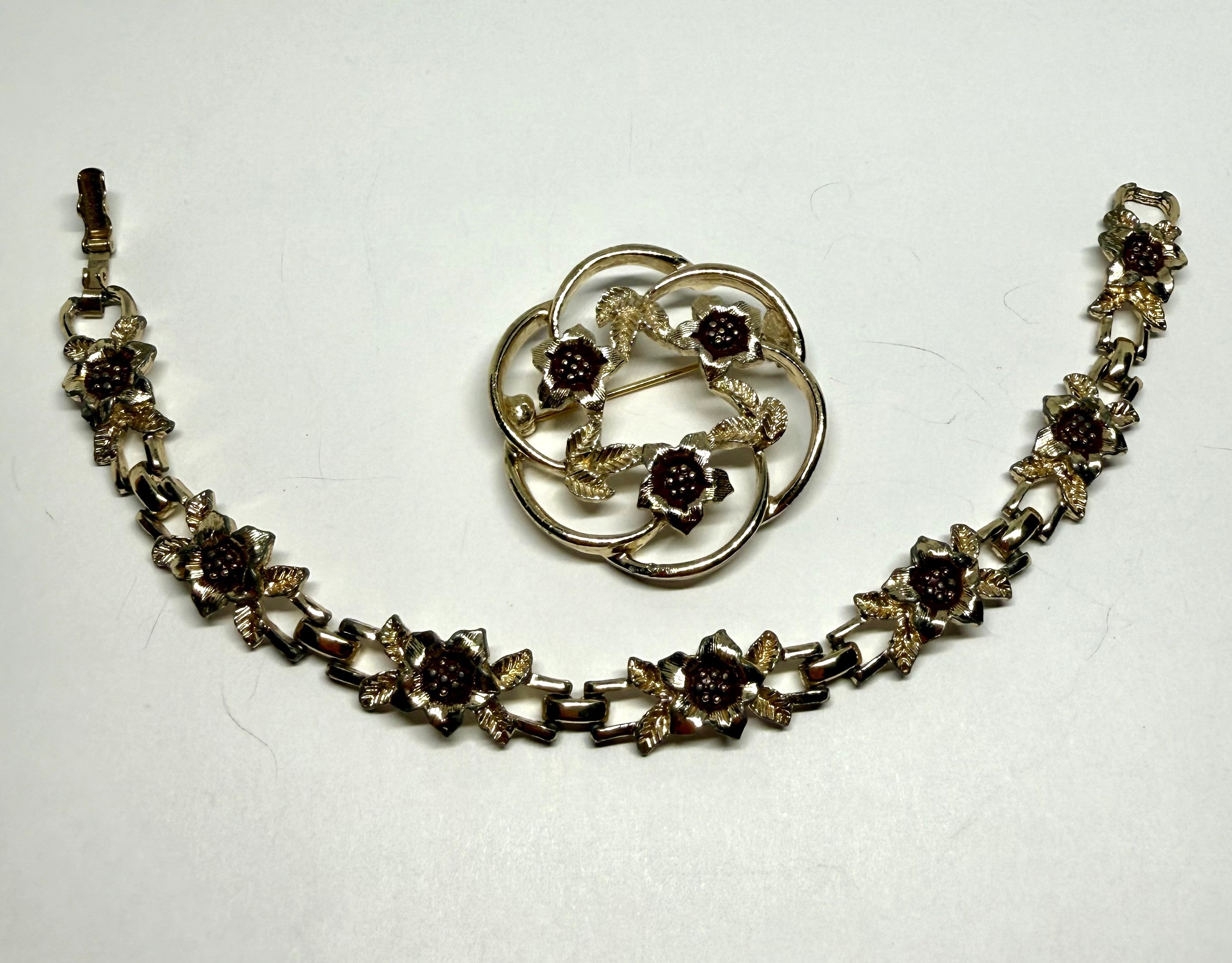 Vintage Sarah Coventry Brooch and Matching Bracelet