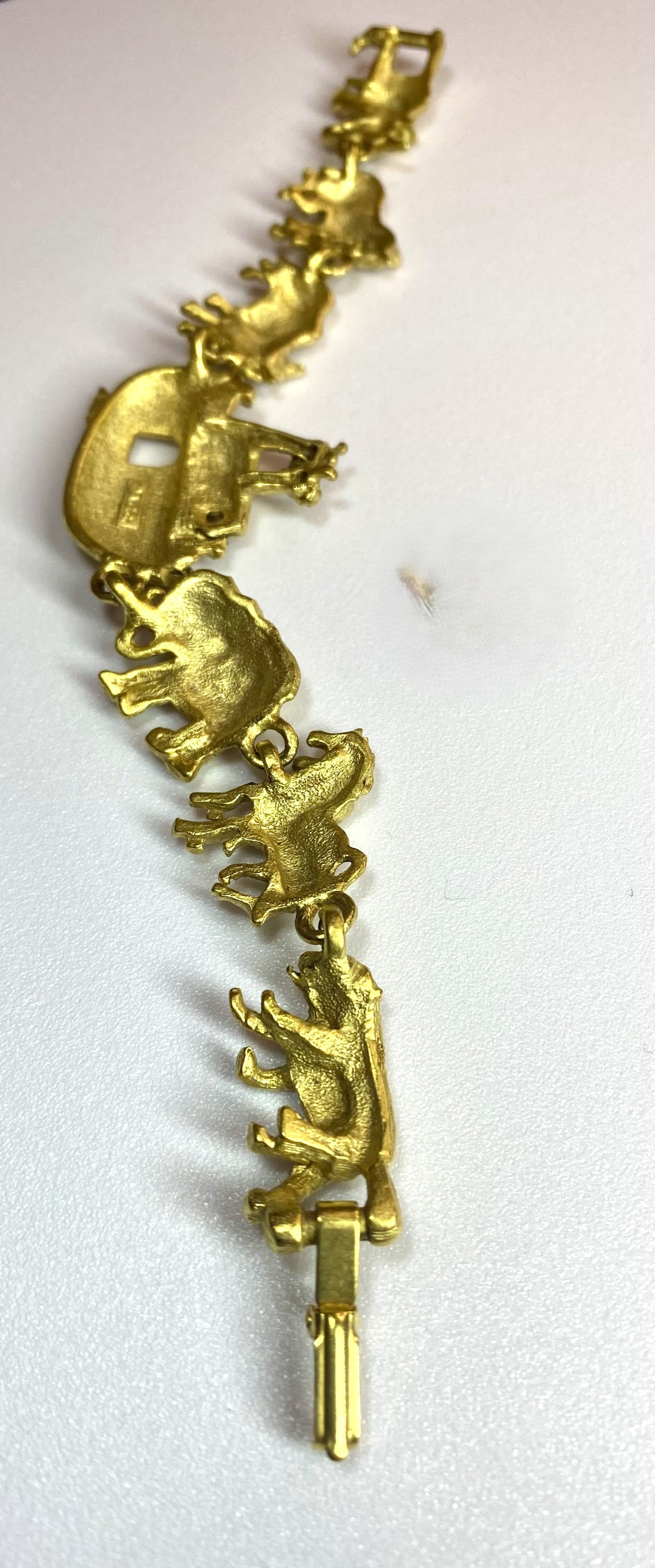 Vintage 1962 Deadstock Noah's Ark Bracelet - 7" length, NEVER WORN. Gold Tone - Peppermint-Twist-Vintage.com