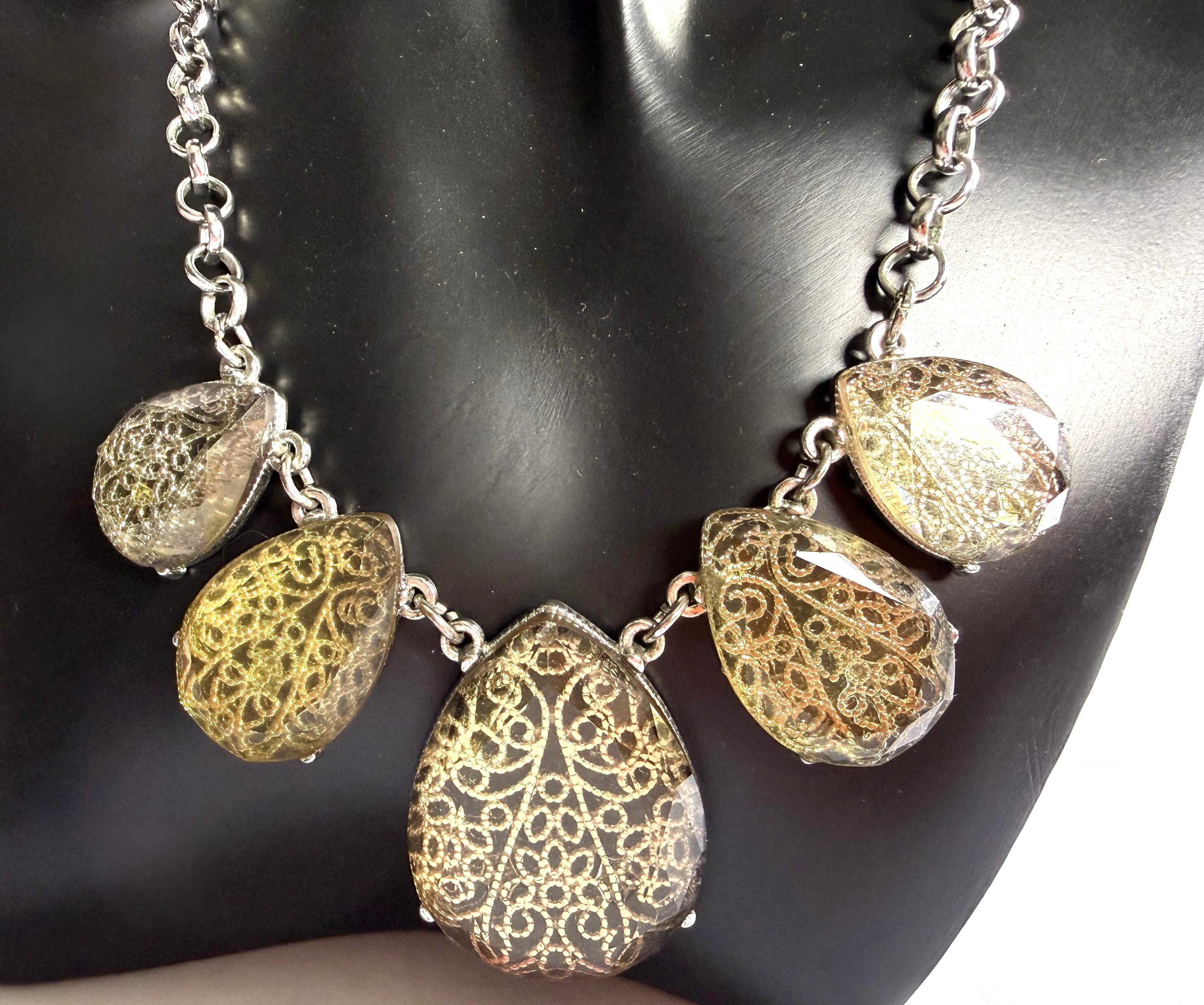 Gorgeous filigree teardrop necklace and earring set - vintage, possibly from the 1960s