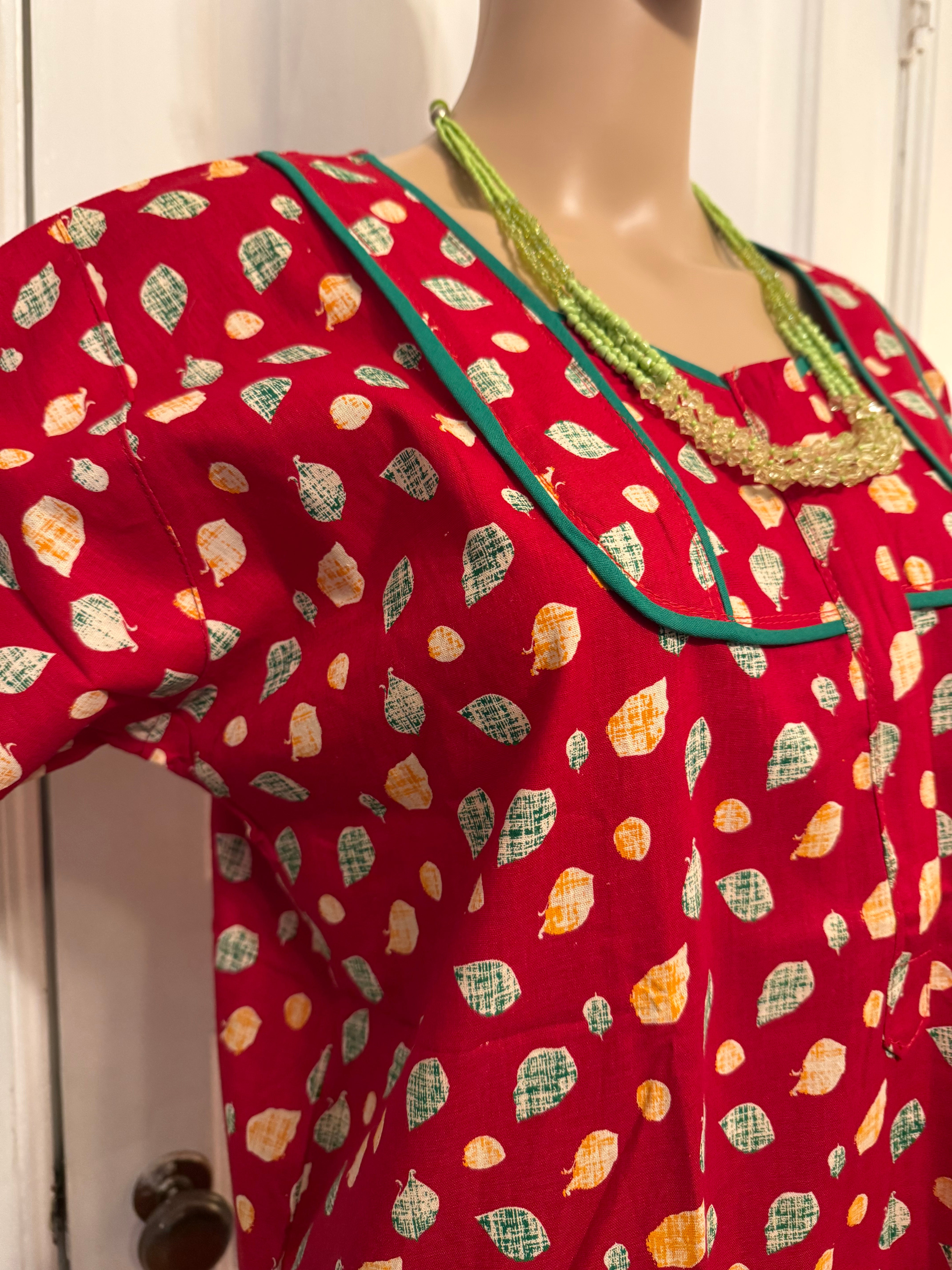 Red Patterned Kaftan, Size M-L