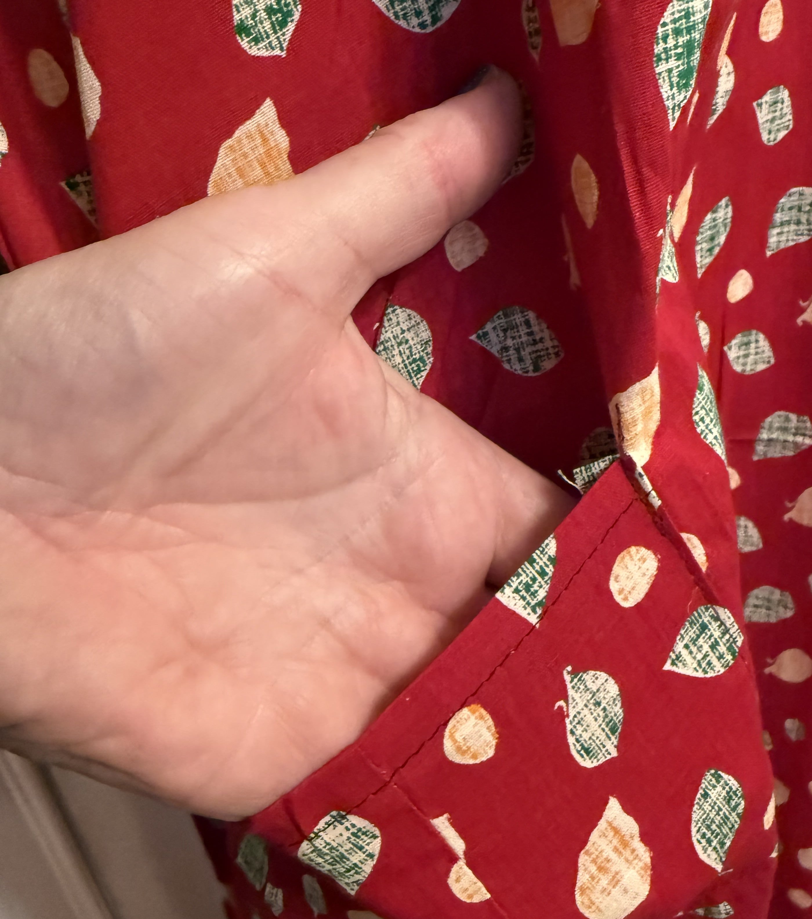 Red Patterned Kaftan, Size M-L - Peppermint-Twist-Vintage.com