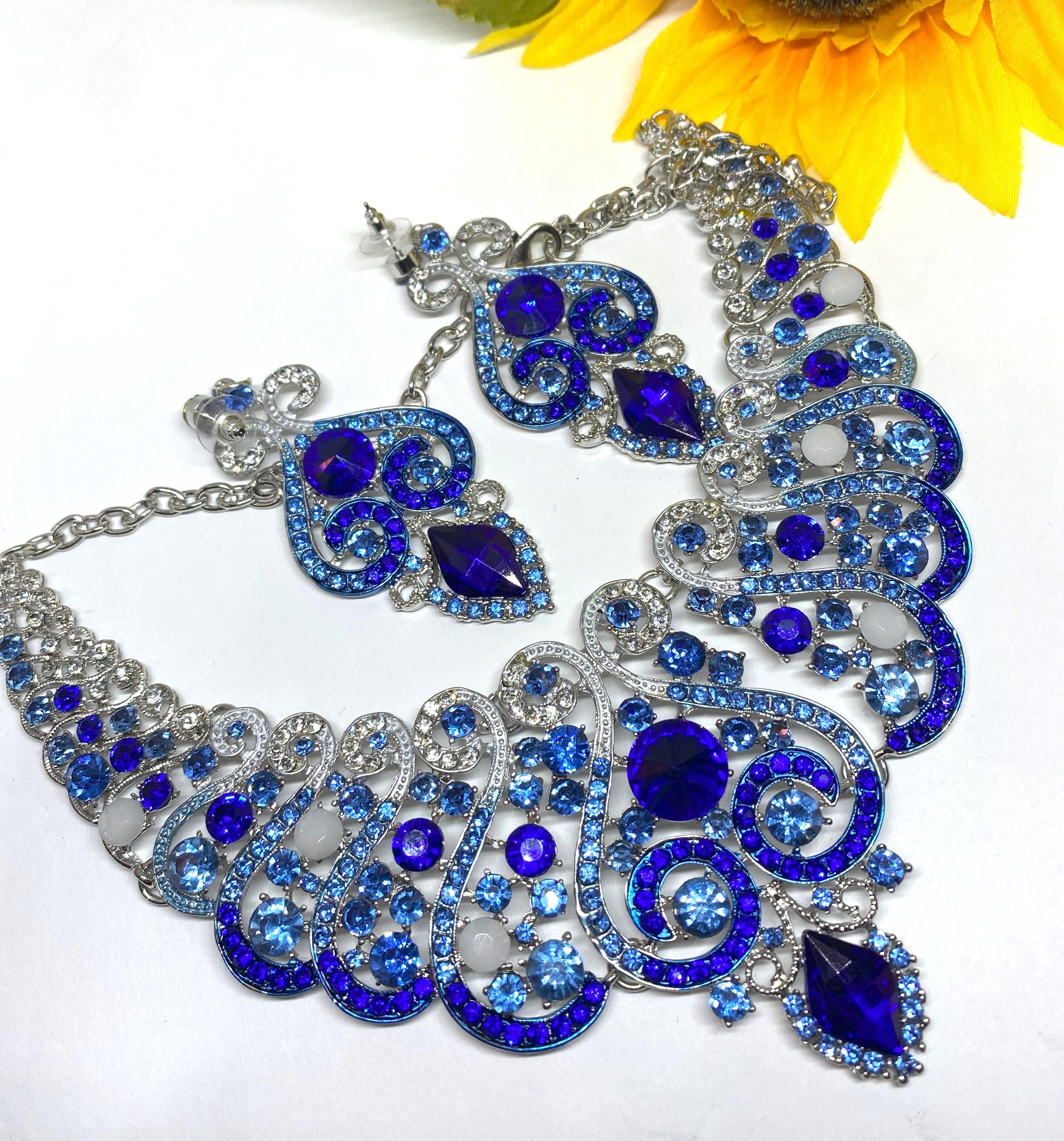 Stunning Statement Princess Bib Necklace & Earrings Set - Hollywood Glamour - Formal Wear - Glam, Mad Men, Cleopatra Style, Vintage wedding - Peppermint-Twist-Vintage.com
