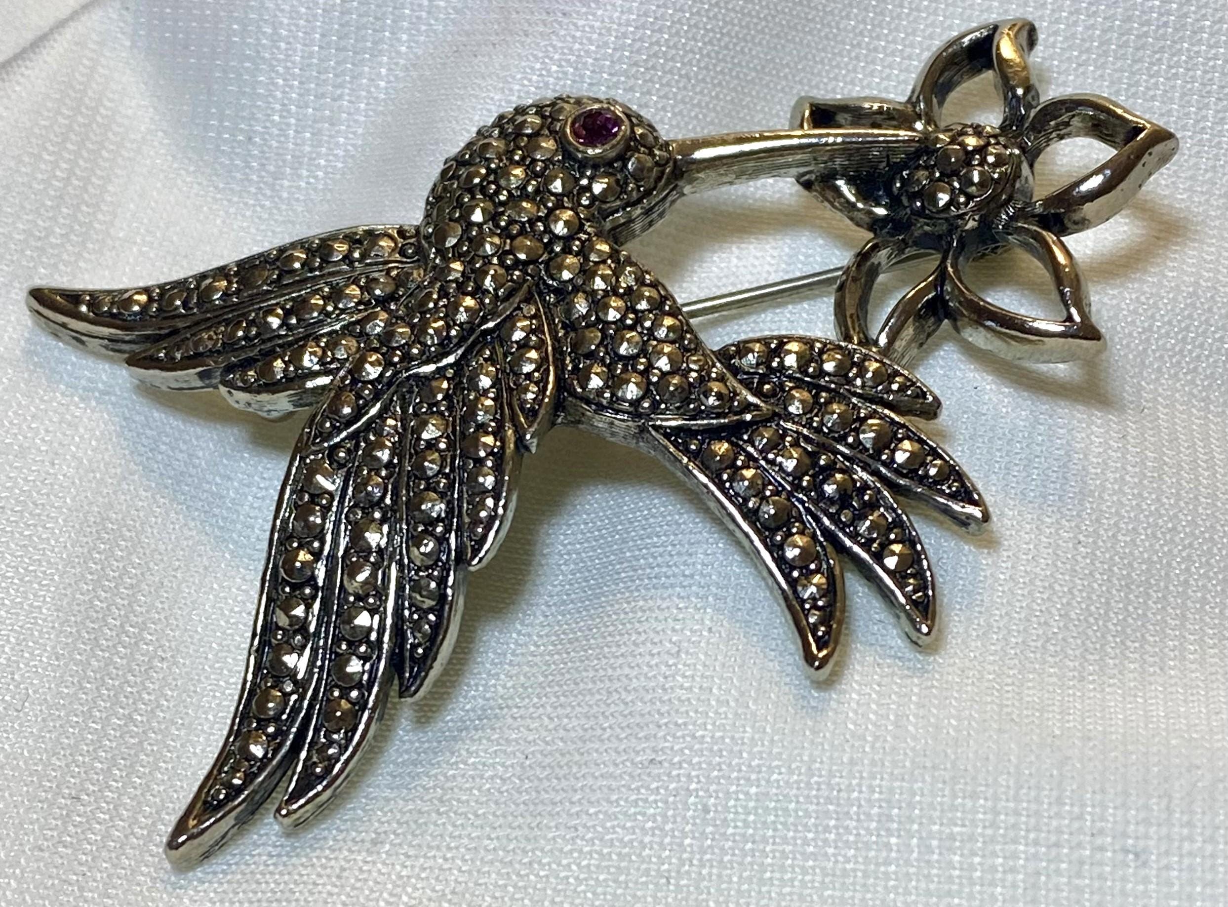 Avon Hummingbird Marcasite Brooch, Vintage, 1980s jewelry - Peppermint-Twist-Vintage.com
