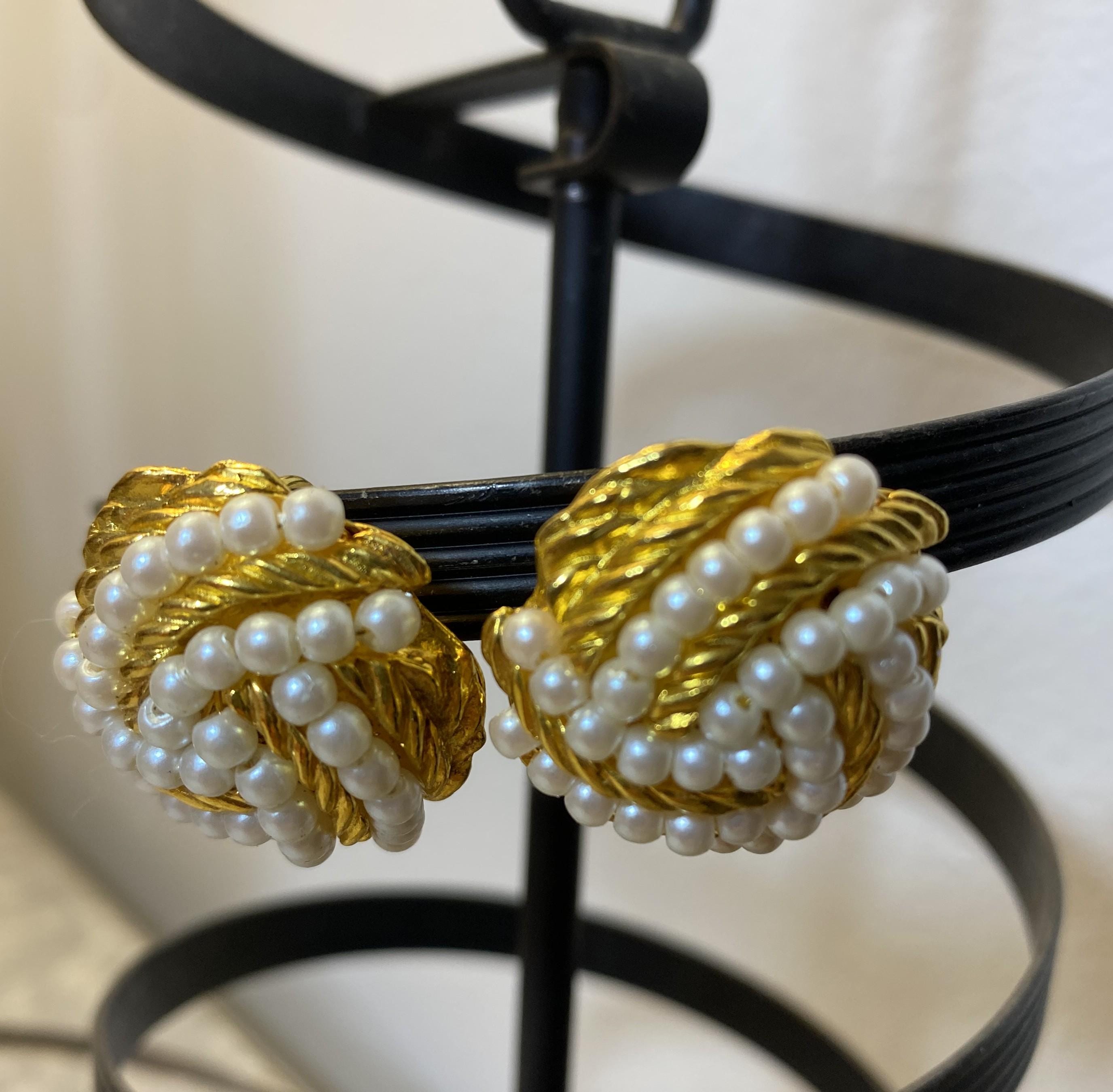 AVON 1994 Cirelle Collection Clip-on Earrings Pierced Seed Pearls in Antique White & Gold - Peppermint-Twist-Vintage.com