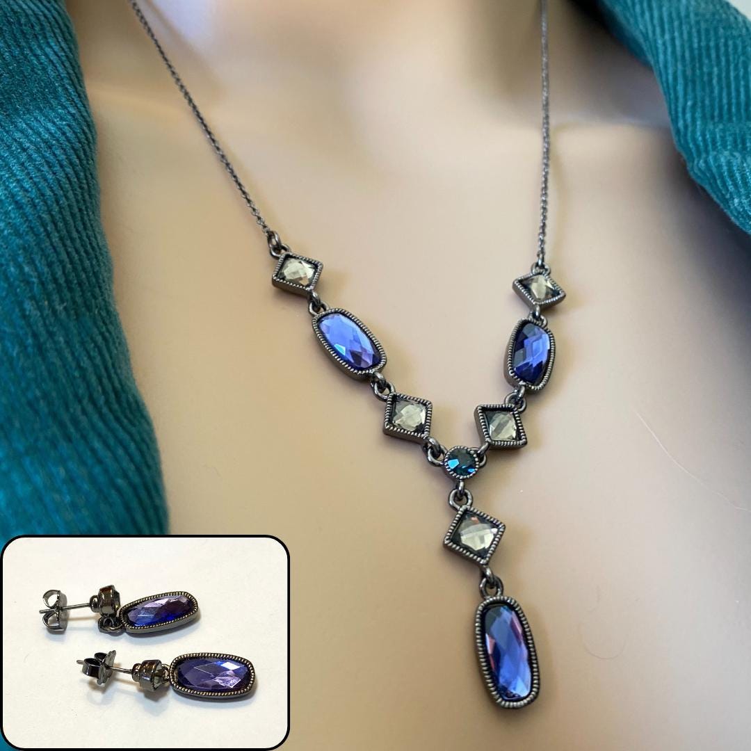 Avon Blue Y Shaped Necklace and Matching Blue Pierced Earrings - Gorgeous. - Peppermint-Twist-Vintage.com