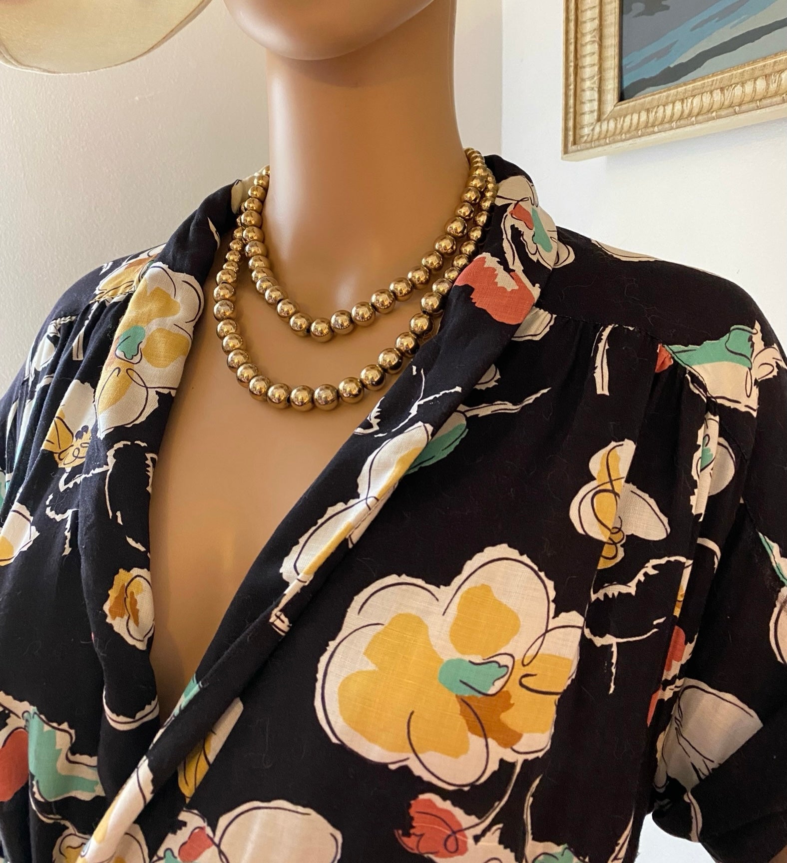 Vintage and Reproductive Clothing - Styles from the 1940s to 1990s