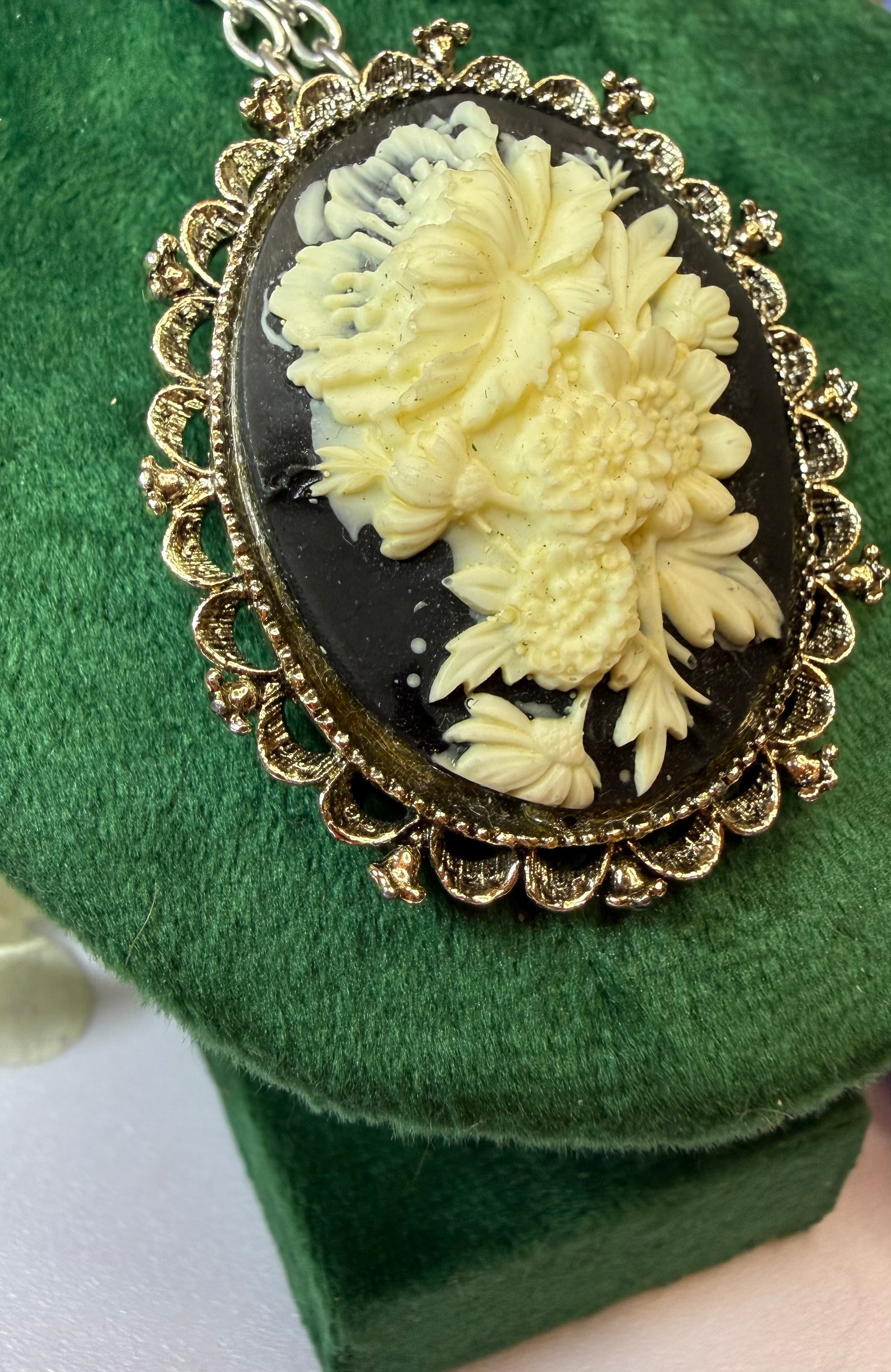 Gerry’s Vintage Black Floral Cameo Brooch and Pendant - Peppermint-Twist-Vintage.com