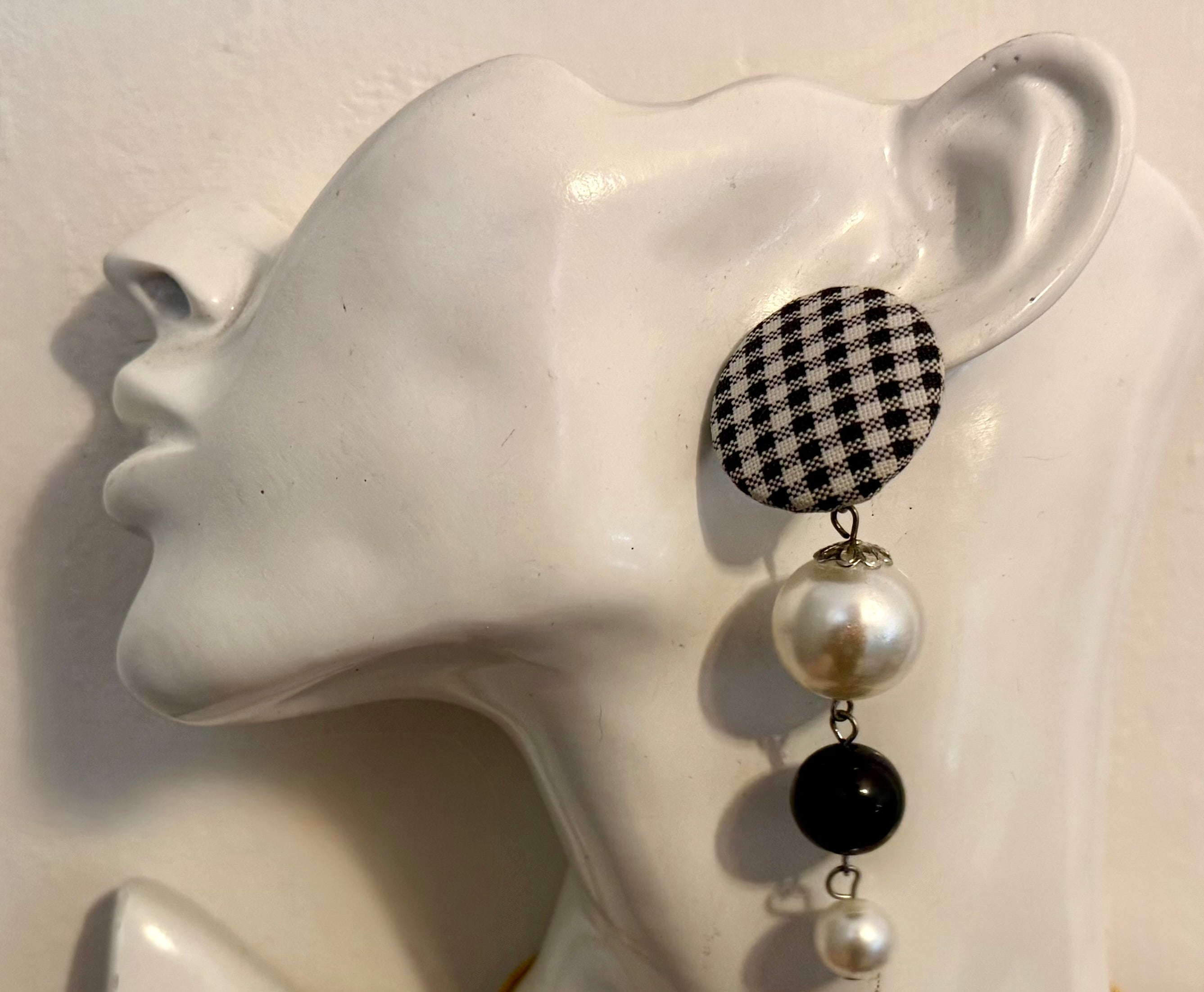 Gorgeous Dangle Black and White Earrings - Pierced