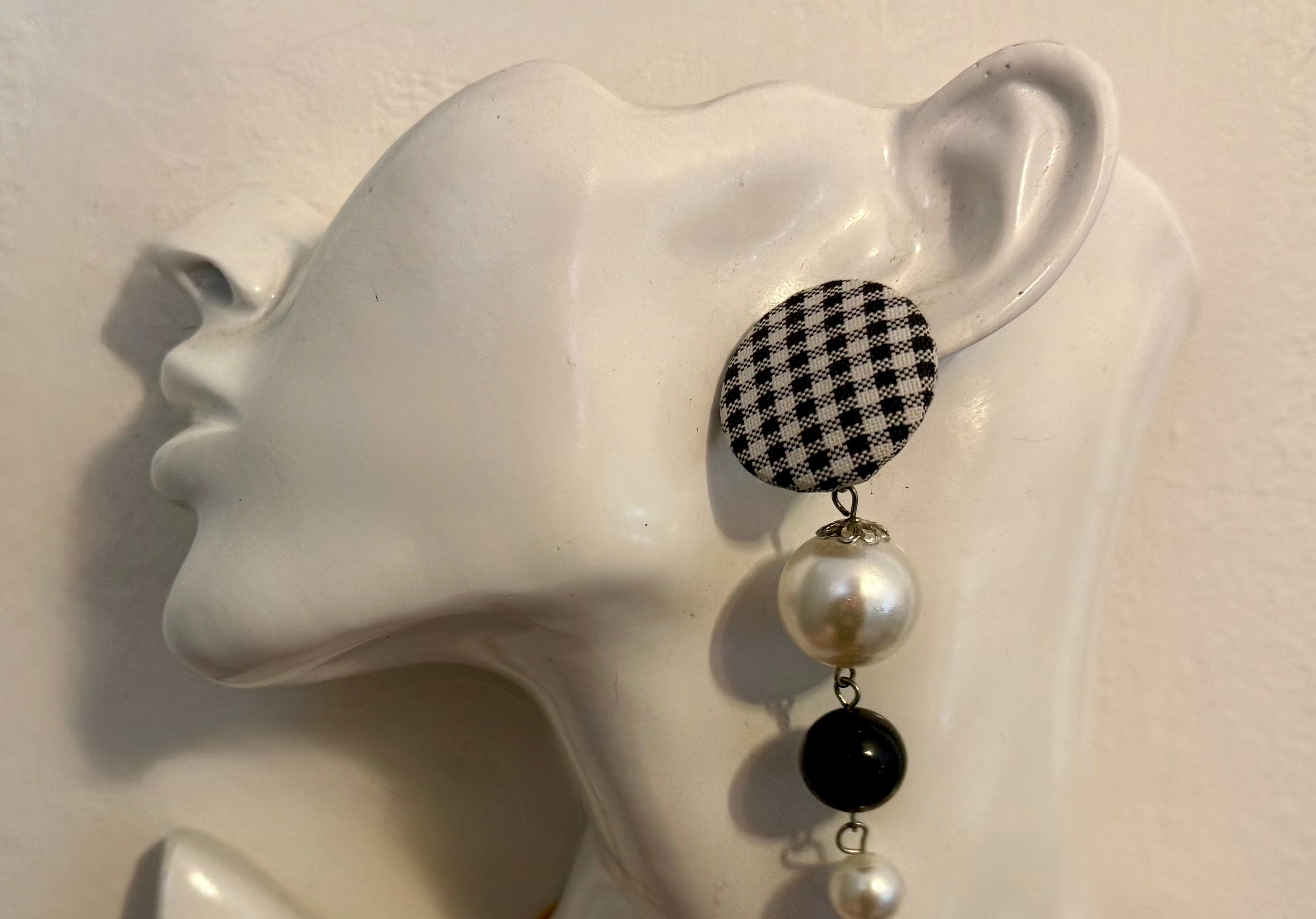 Gorgeous Dangle Black and White Earrings - Pierced