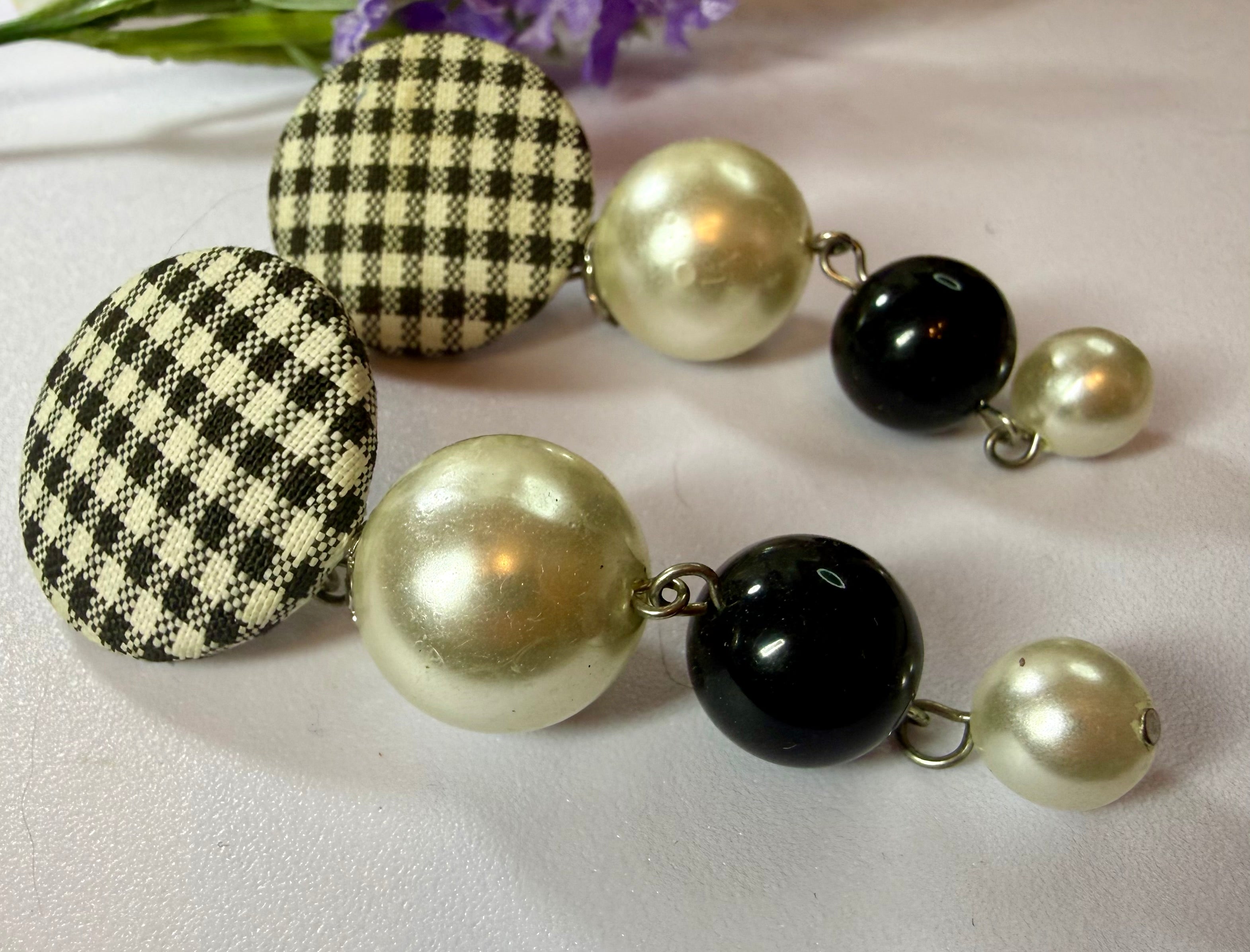 Gorgeous Dangle Black and White Earrings - Pierced