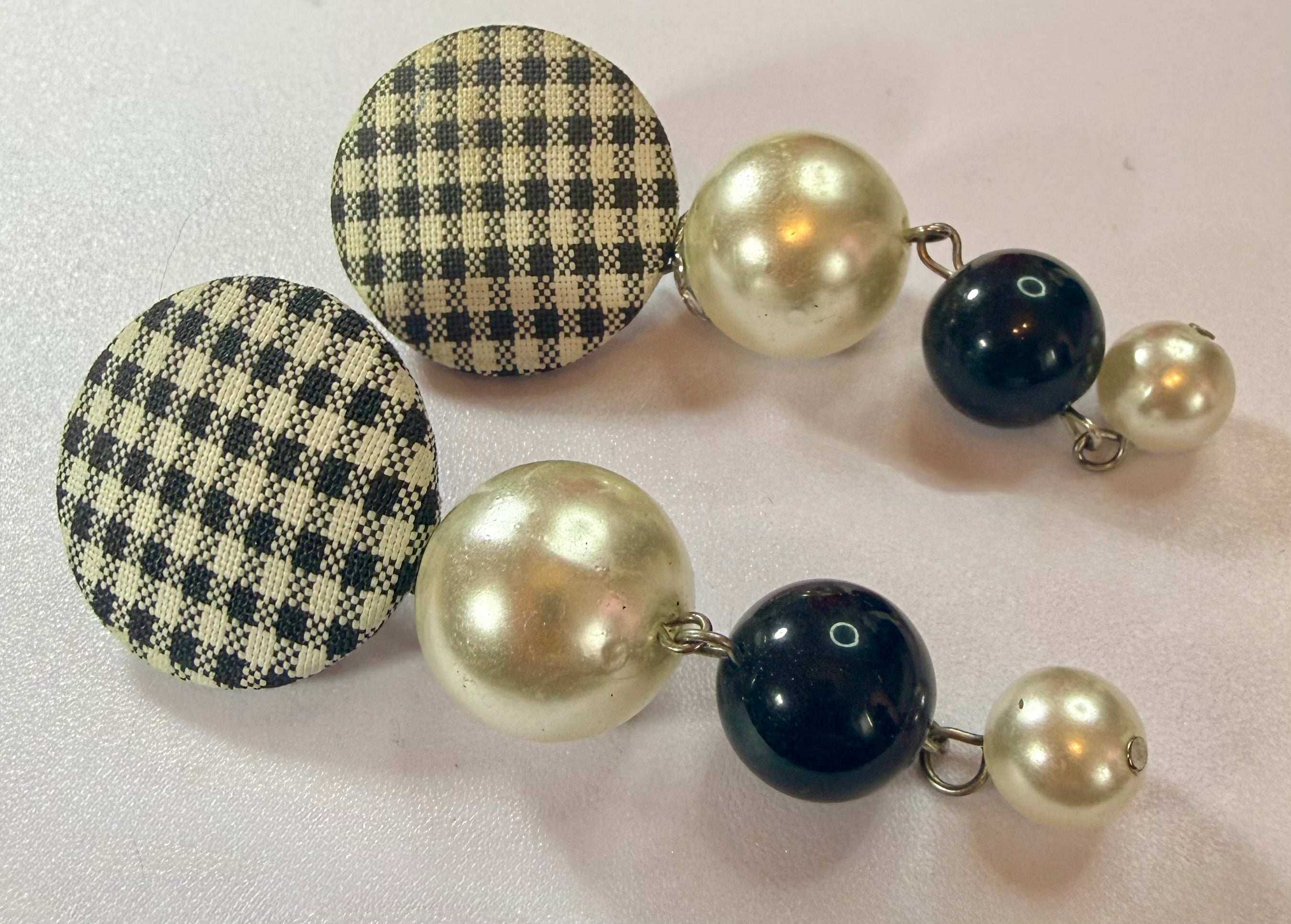 Gorgeous Dangle Black and White Earrings - Pierced