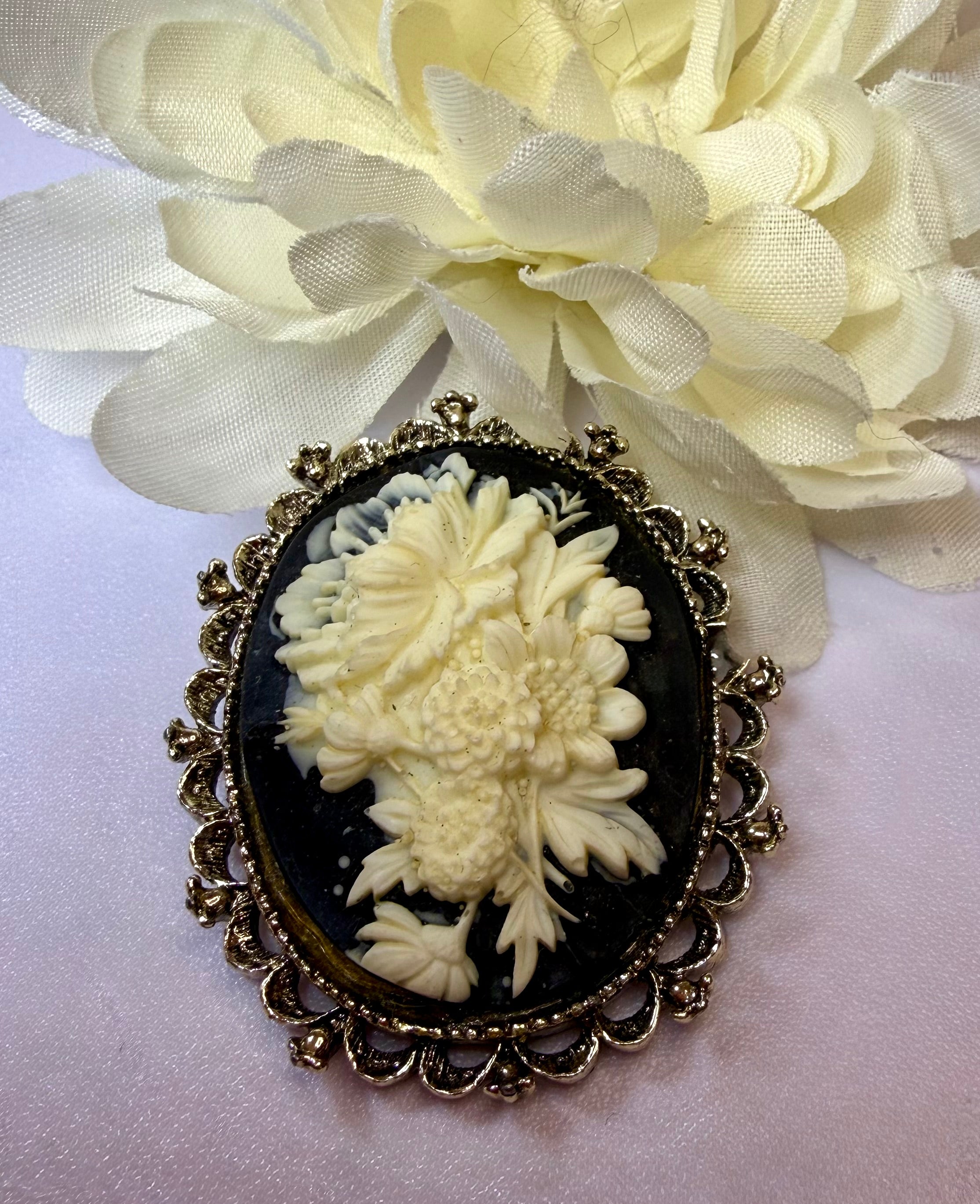 Gerry’s Vintage Black Floral Cameo Brooch and Pendant - Peppermint-Twist-Vintage.com