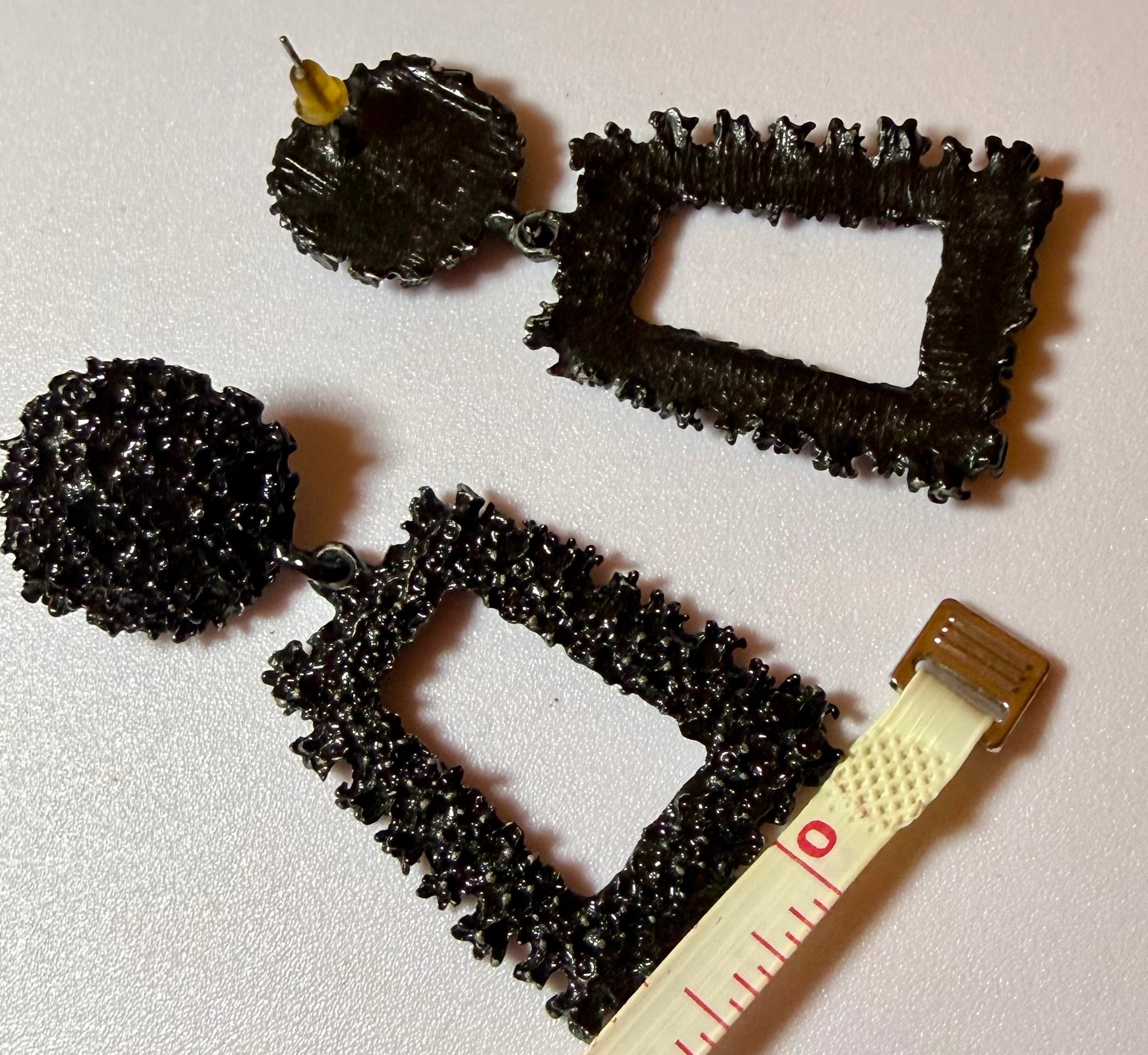 Stunning Black Dangle Statement Earrings - Pierced - Peppermint-Twist-Vintage.com