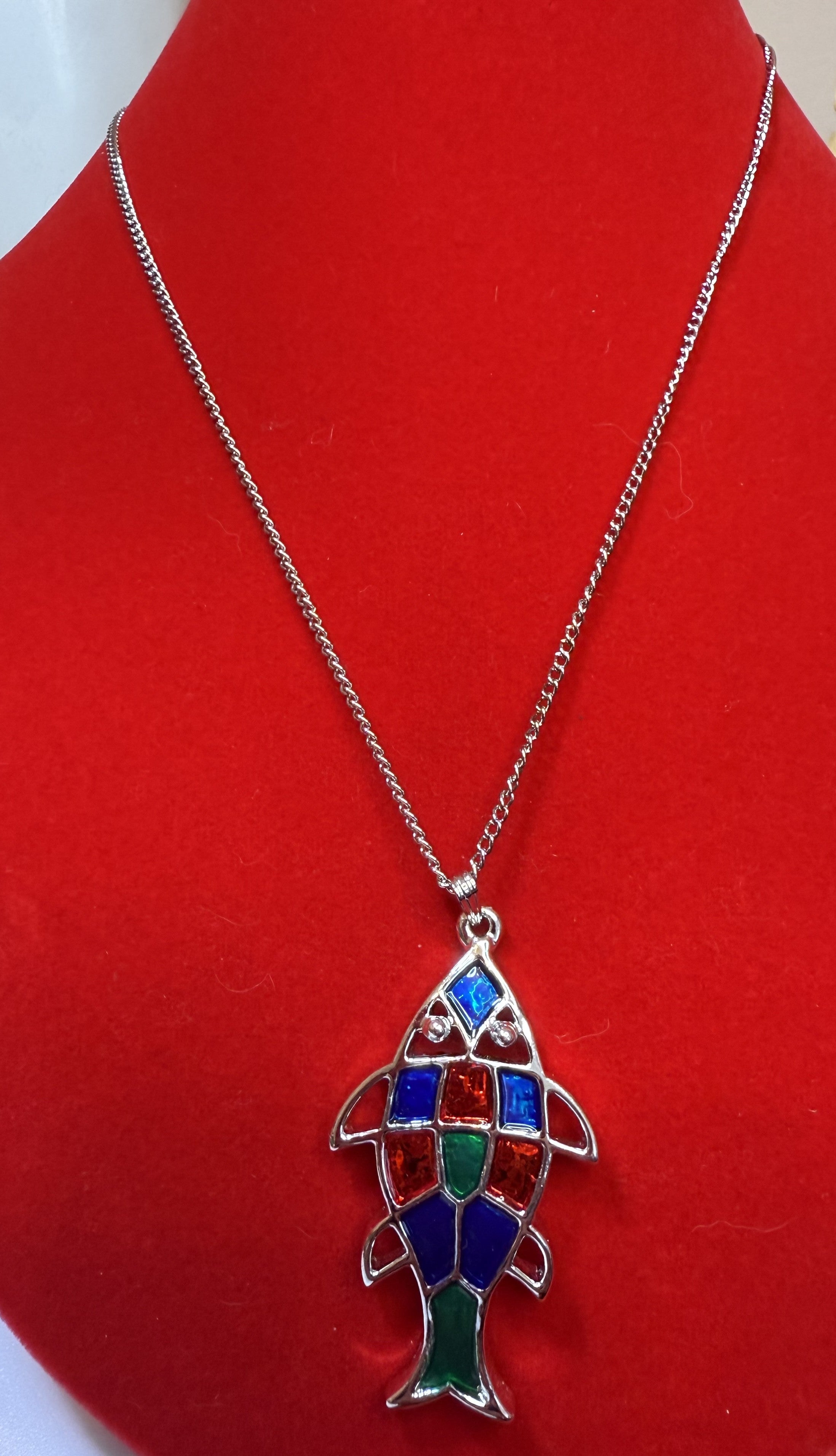 Sarah Coventry Vintage 1970s Fish Necklace Pendant