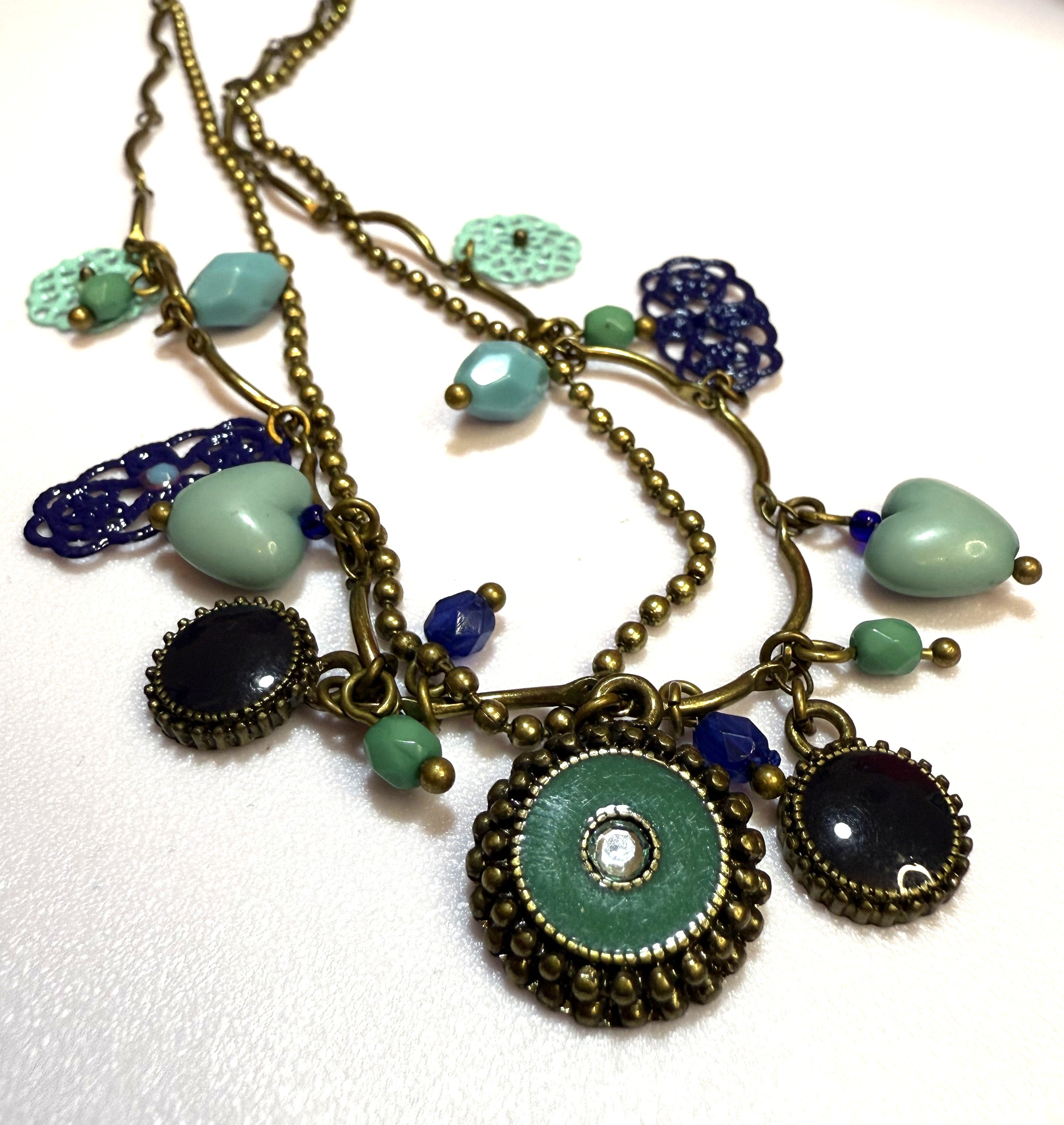 Avon Charmy Necklace Giftset with Original Box, 2010