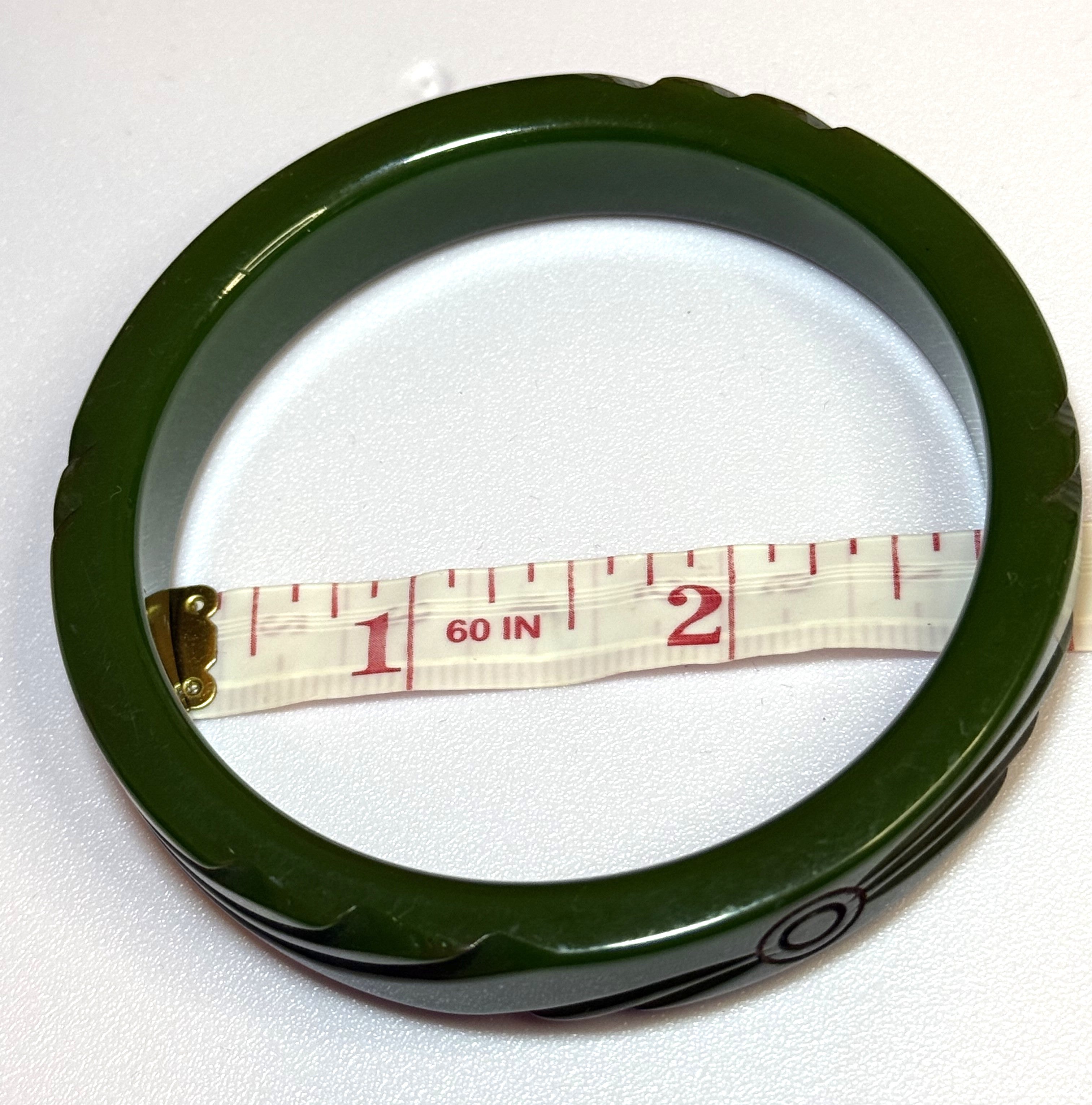 Bakelite 1940s Carved Green Bangle