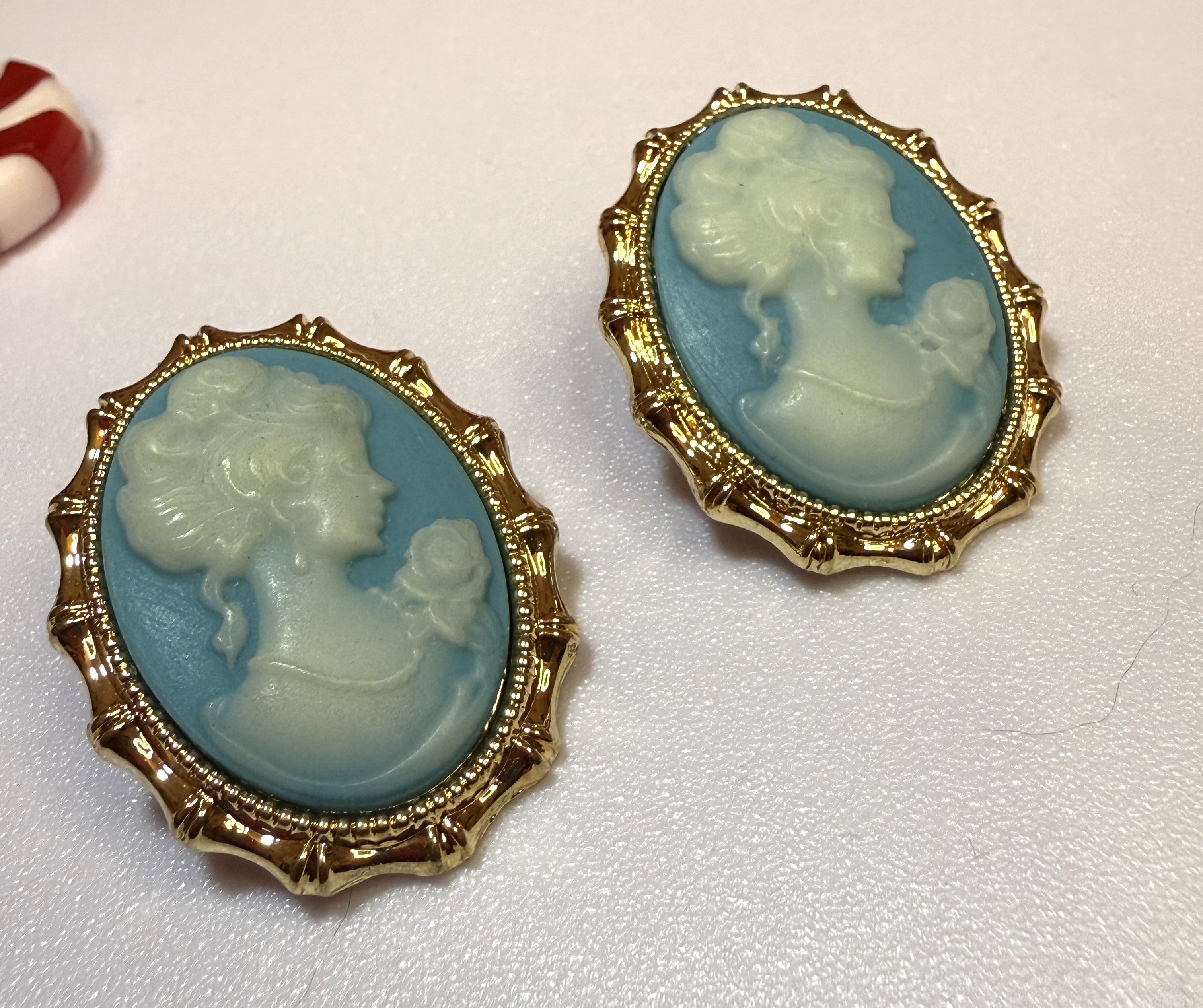Cameo Earrings - Blue and Gold, Pierced, NEW, Elegant.