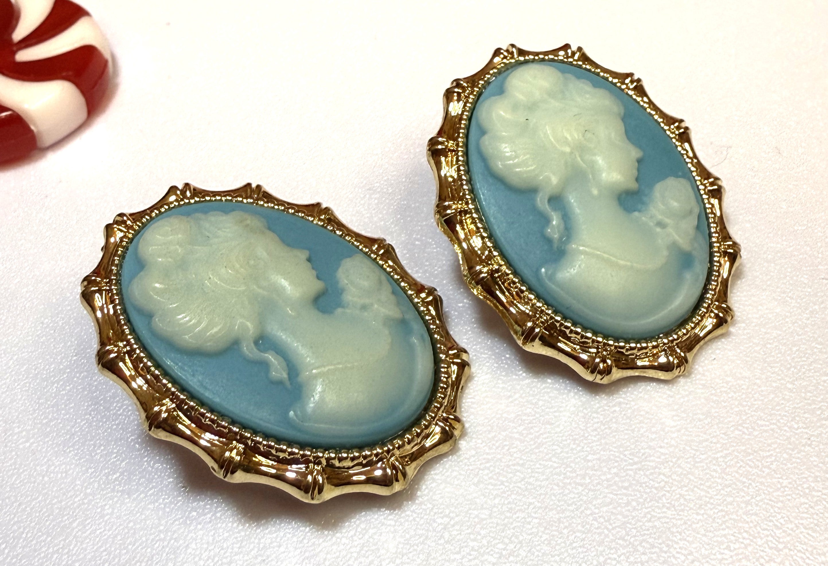 Cameo Earrings - Blue and Gold, Pierced, NEW, Elegant.