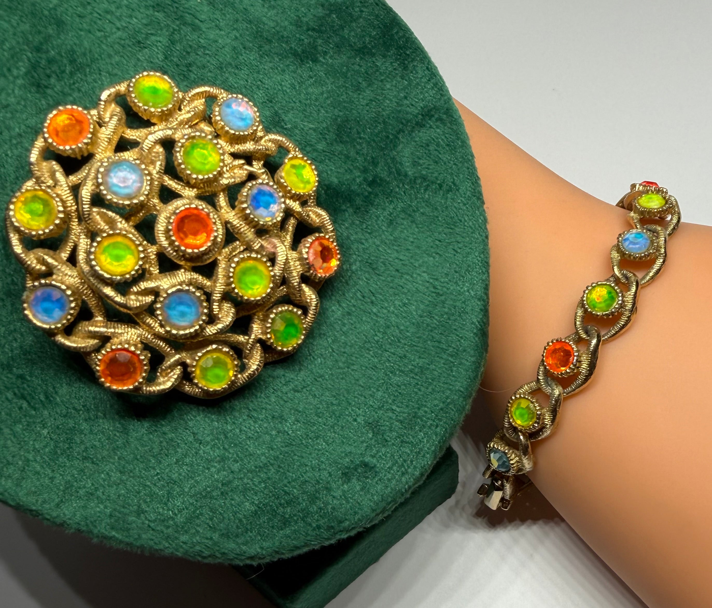 Sarah Coventry Moon-Lites Brooch and Necklace - 1970s, Glowing Uranium