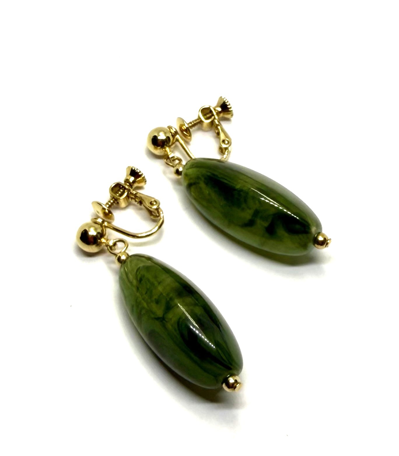 Vintage Napier Green (Jadite style) Dangle Clip on/Push Back Earrings - Excellent Quality