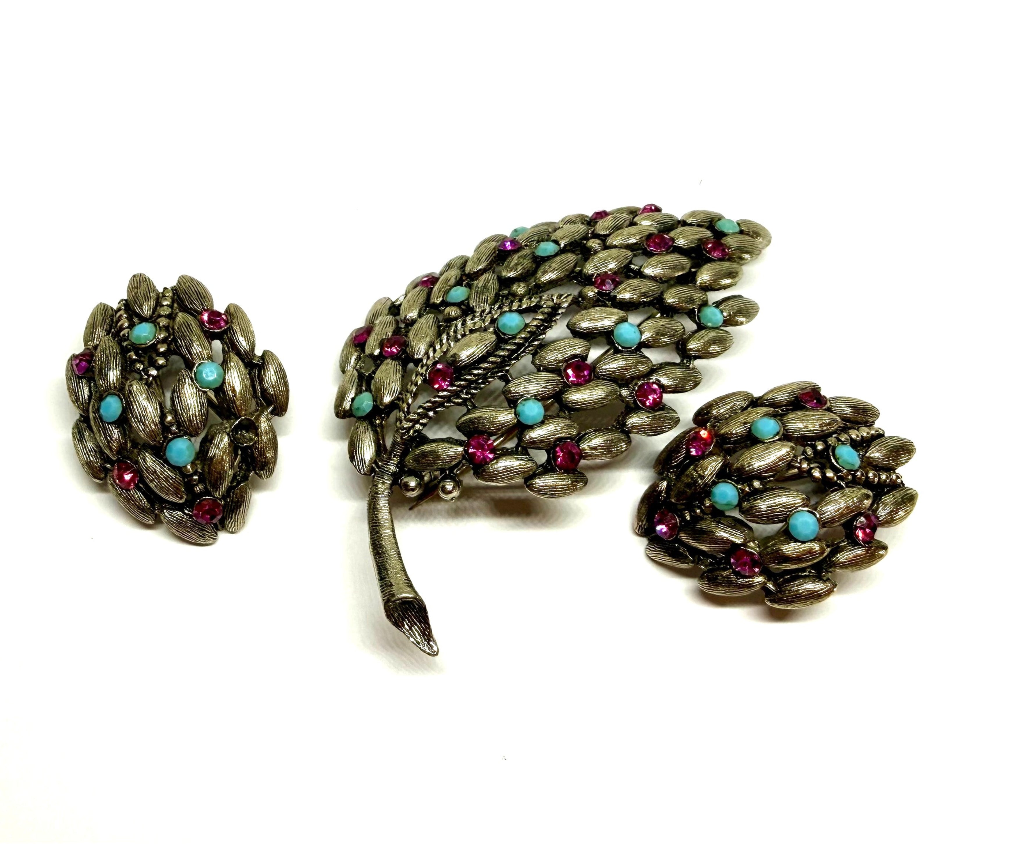 BSK Brooch and Earring Set - Peacock-Like Colours Themed - Silver, Purple and Blue