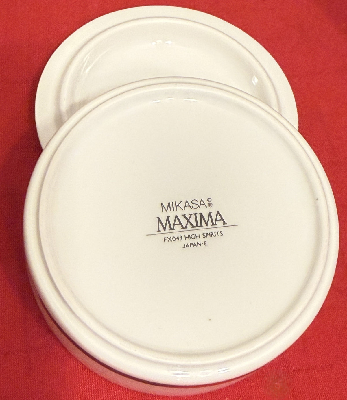 Mikasa Maxima Trinket Dish or Butter Dish, Mint Condition - Peppermint-Twist-Vintage.com