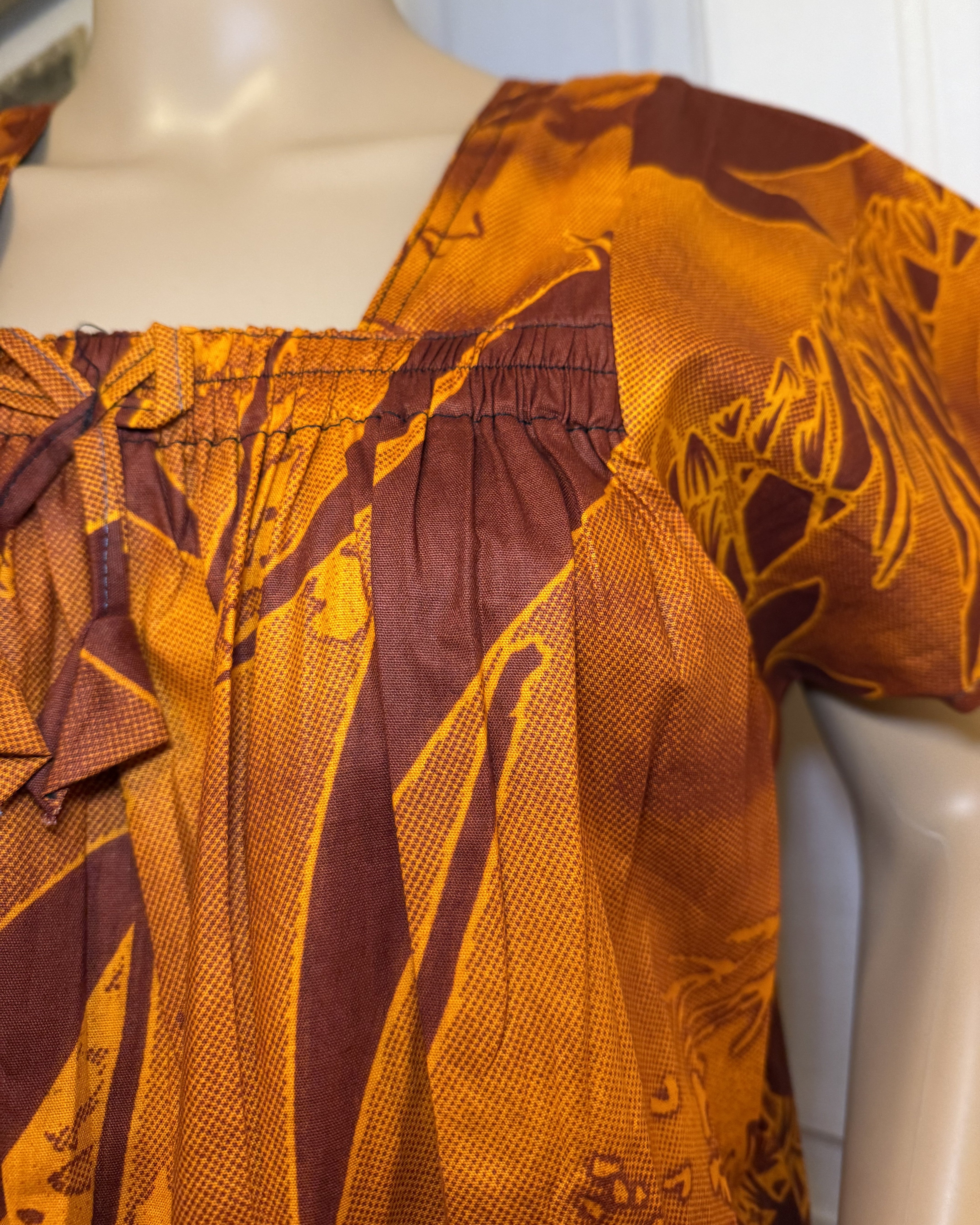 Burnt Orange Kaftan, Made in India, L Size