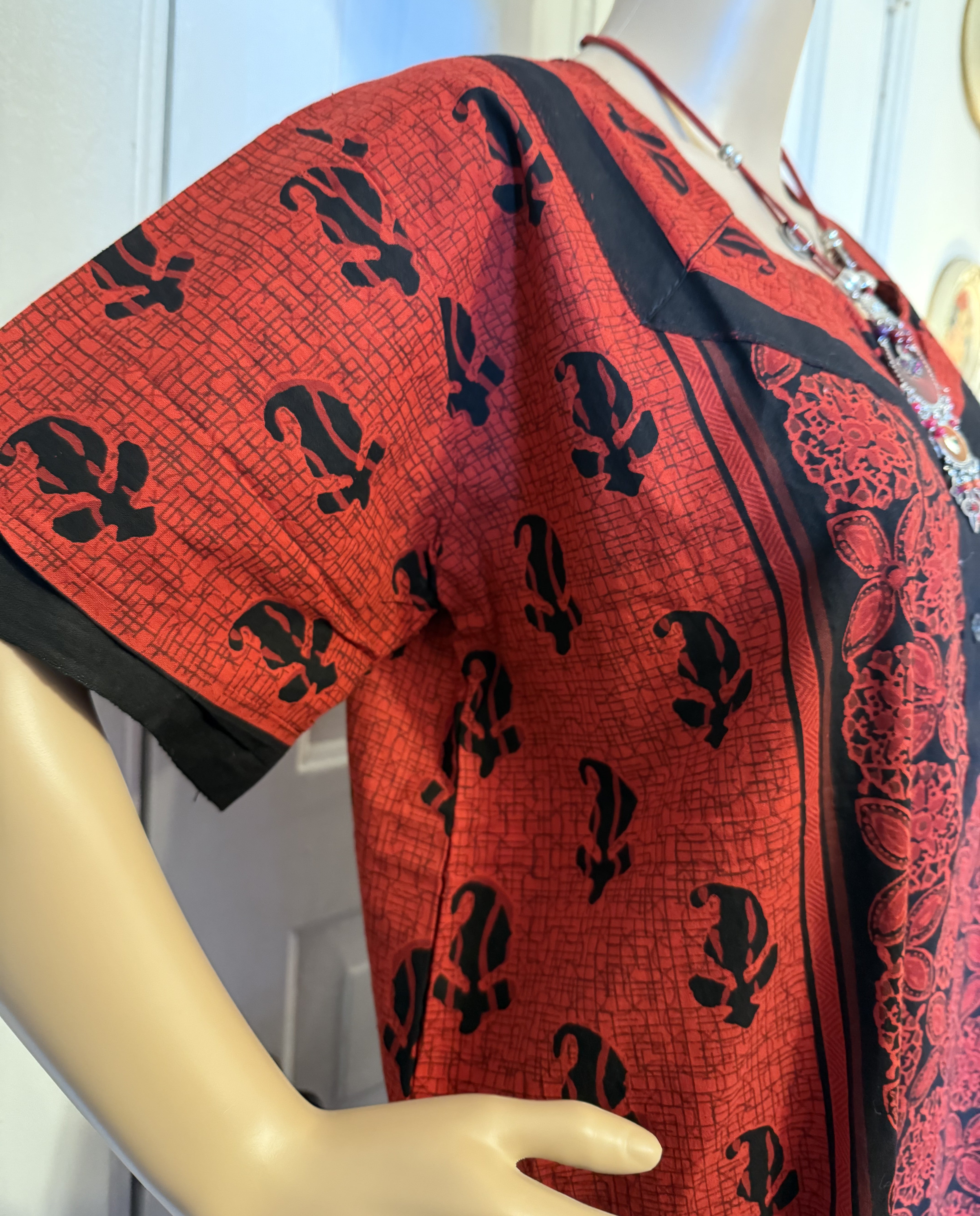 Red and Black Kaftan, Made in India, XL Size