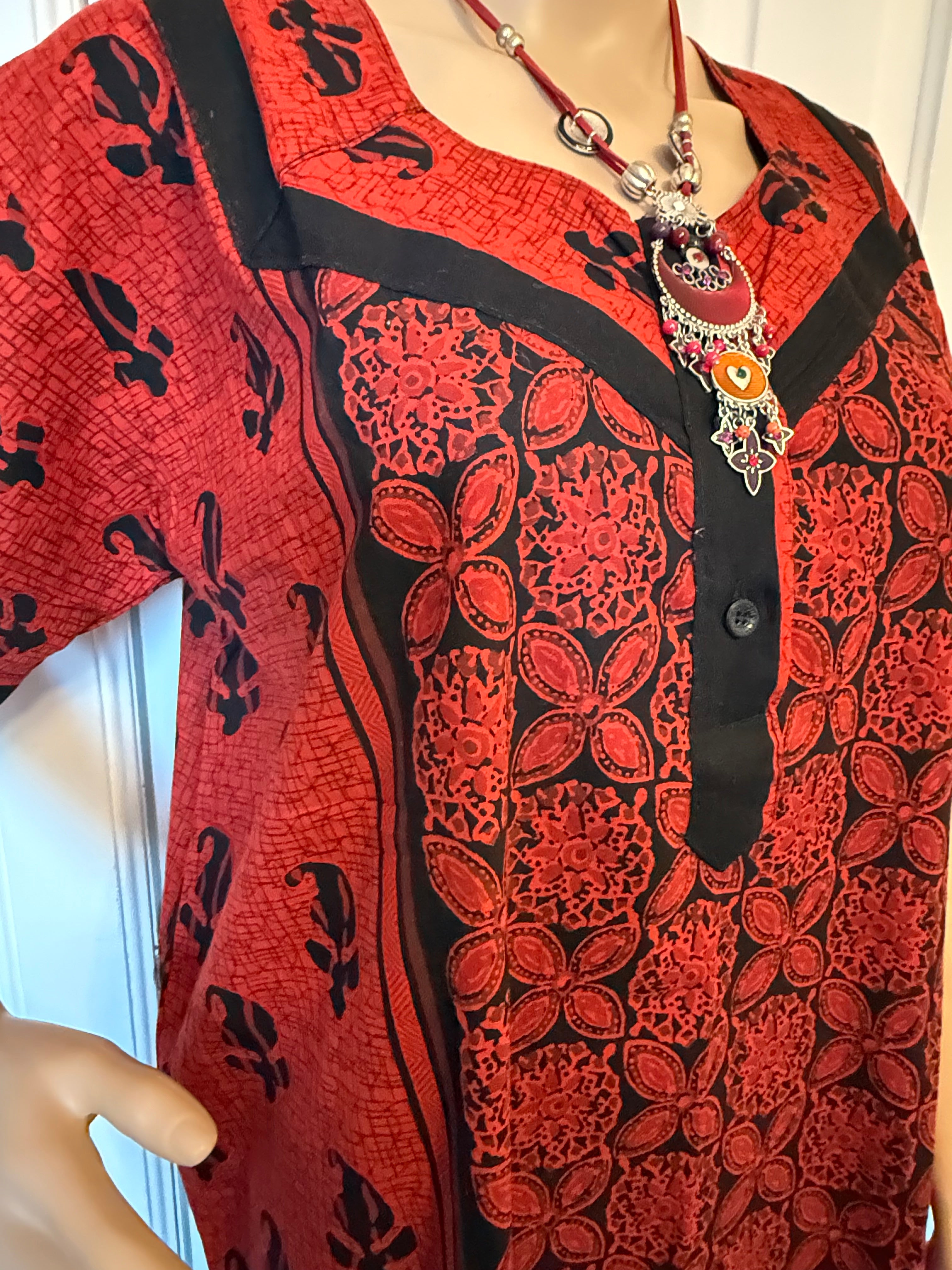 Red and Black Kaftan, Made in India, XL Size