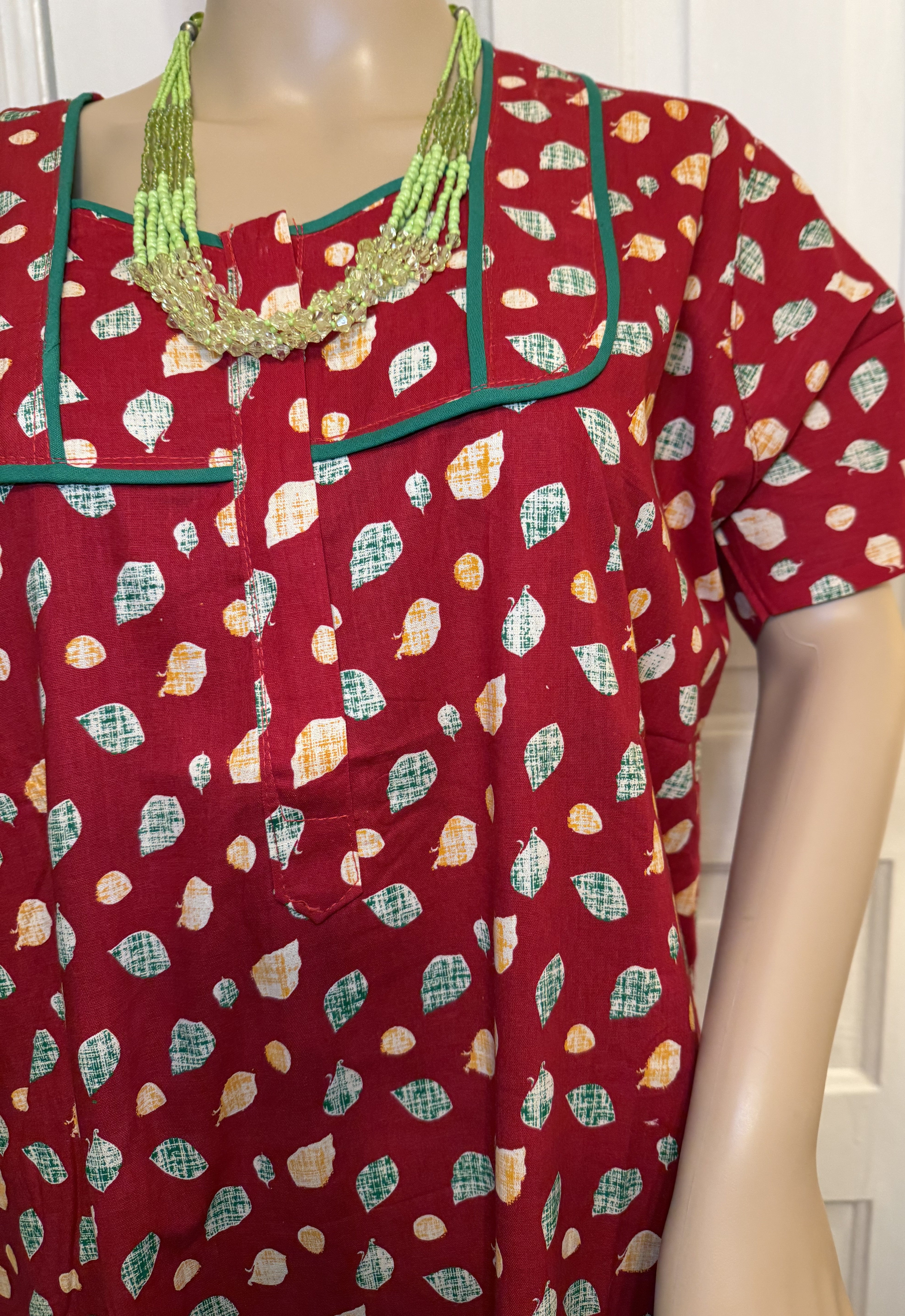 Red Patterned Kaftan, Size M-L