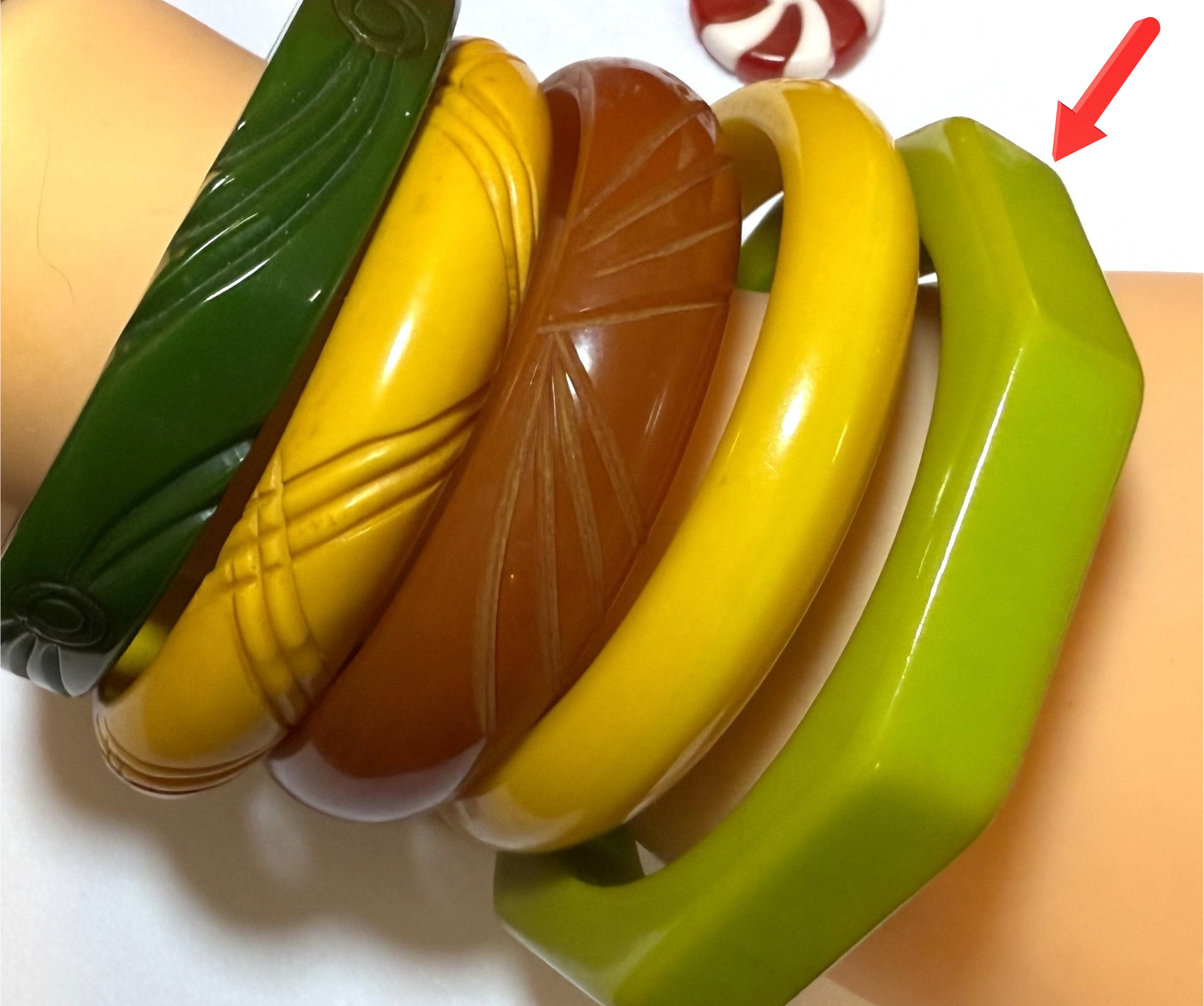 Vintage Lime Green Octagonal Bakelite Bangle - 1940s *Tested* Small/Medium, AUTHENTIC