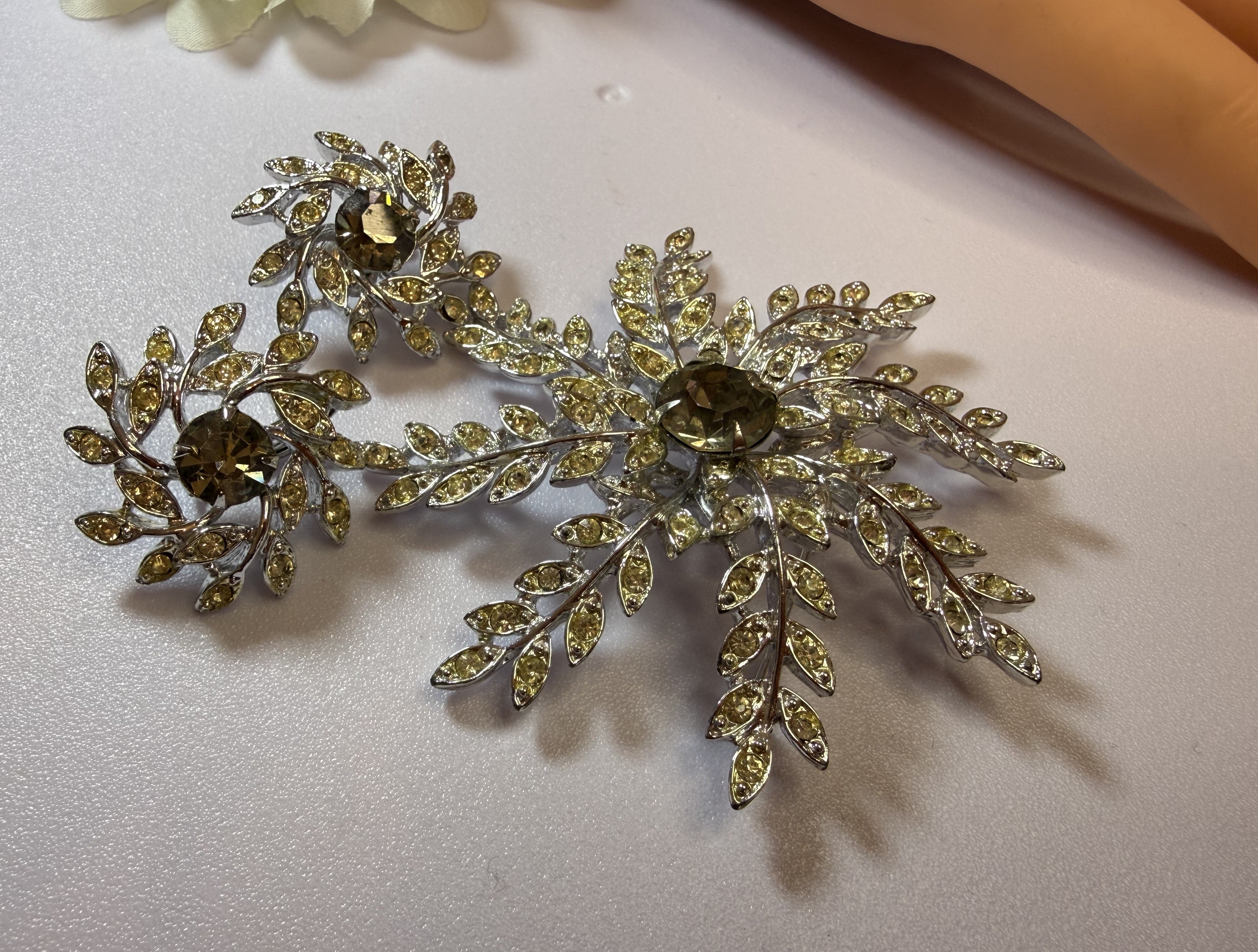 Sarah-Coventry-Evening-Snowflake