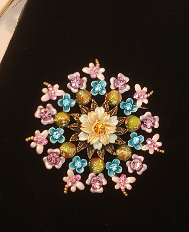 Stunning Vintage Floral Brooch with Butterflies - Large