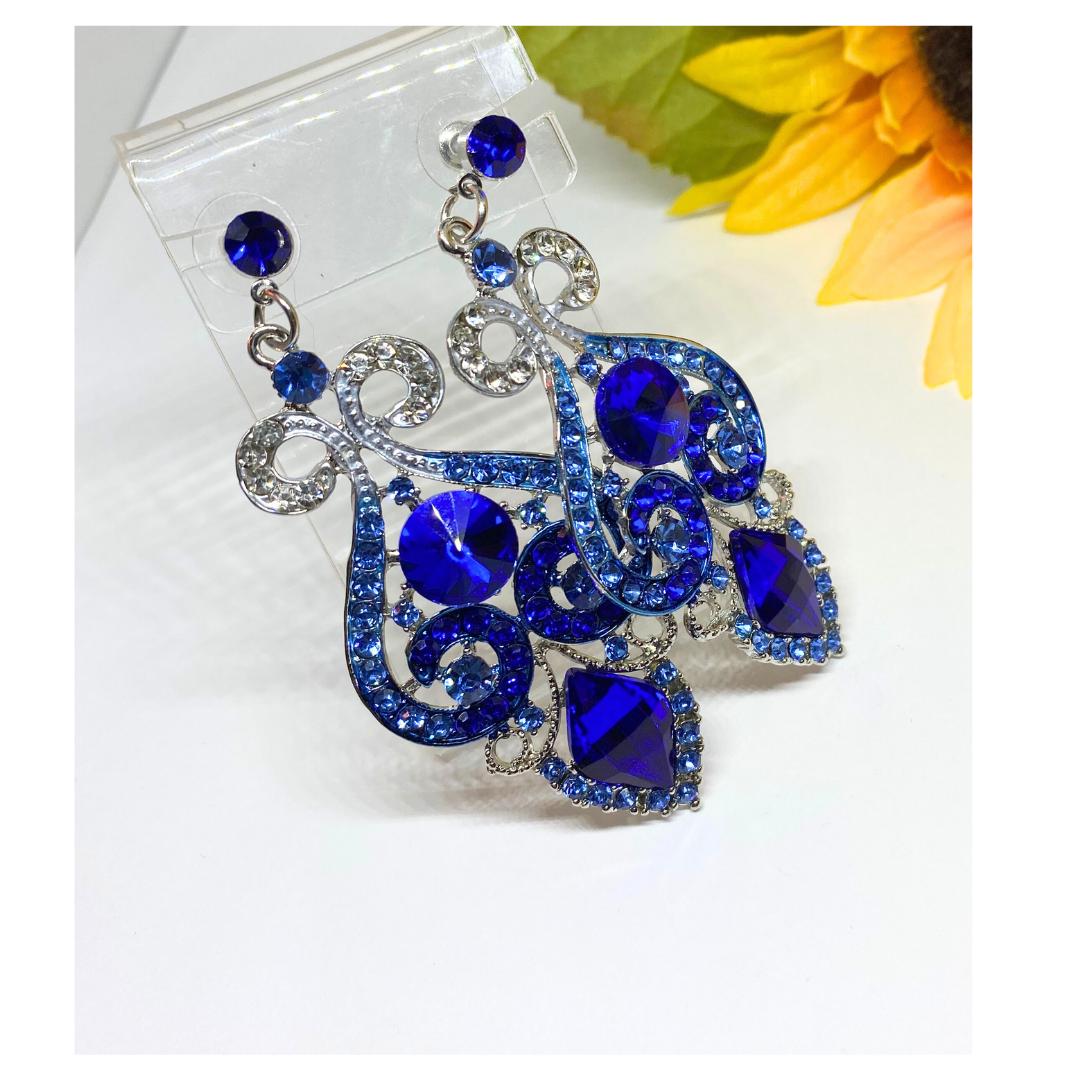 Stunning Statement Princess Bib Necklace & Earrings Set - Hollywood Glamour - Formal Wear - Glam, Mad Men, Cleopatra Style, Vintage wedding