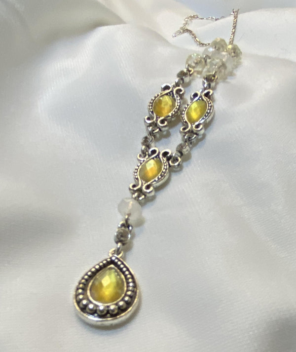 AVON, T shaped Silvertone Amber Faceted Teardrop Beads and Filigree Necklace 18" and extender, Mint condition, SH by Samuel Hill Jewelers - Peppermint-Twist-Vintage.com