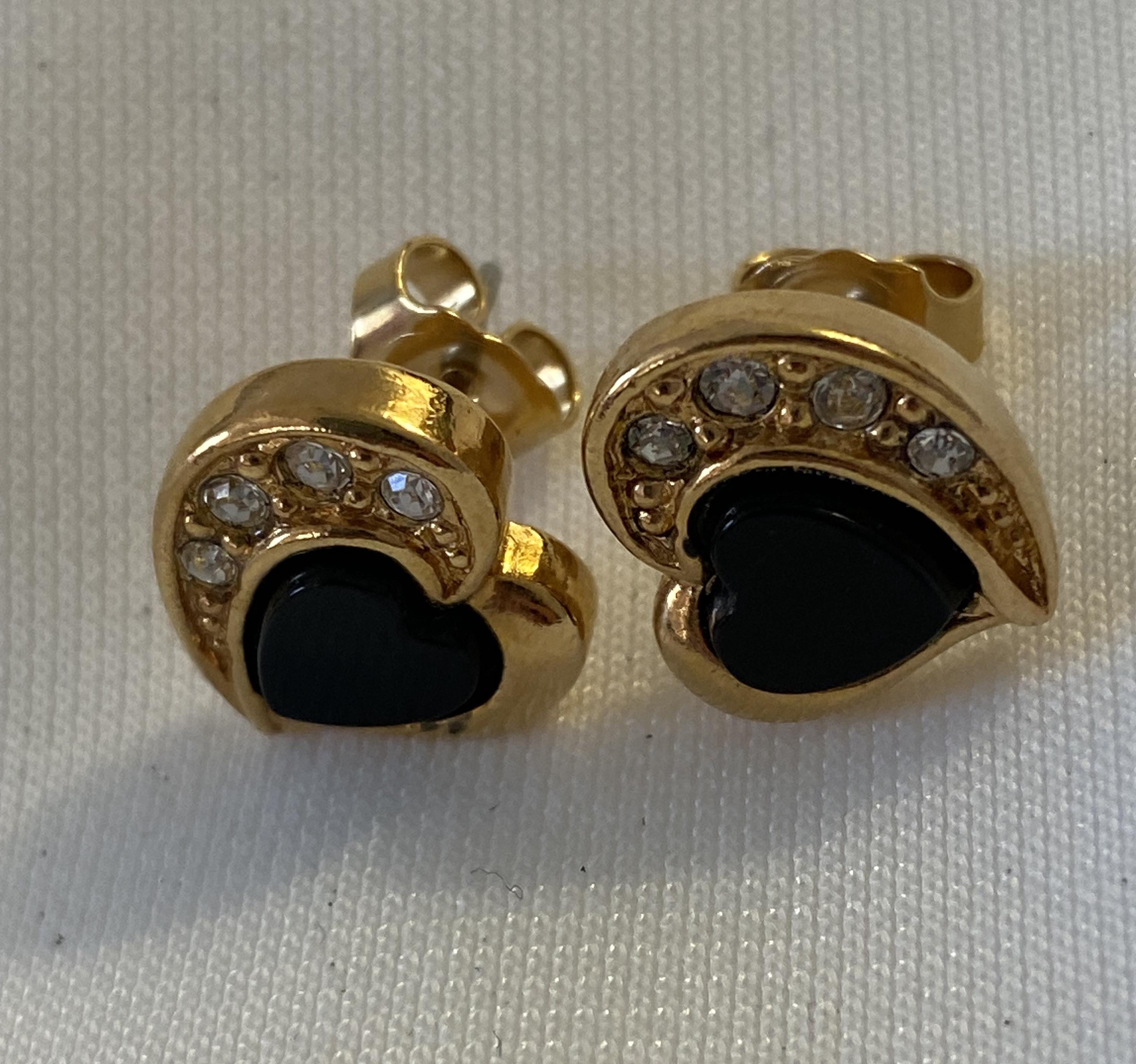AVON Black Heart and Rhinestone Shaped Earrings, Gold Tone, Signed, In Mint Condition, New Deadstock (never worn) - Peppermint-Twist-Vintage.com