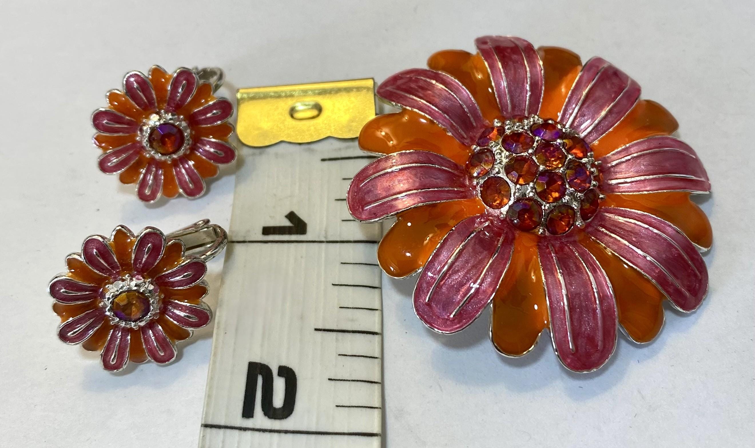 Vintage Avon Orange and Pink, 1970s Brooch and Earring Set, Signed - Peppermint-Twist-Vintage.com