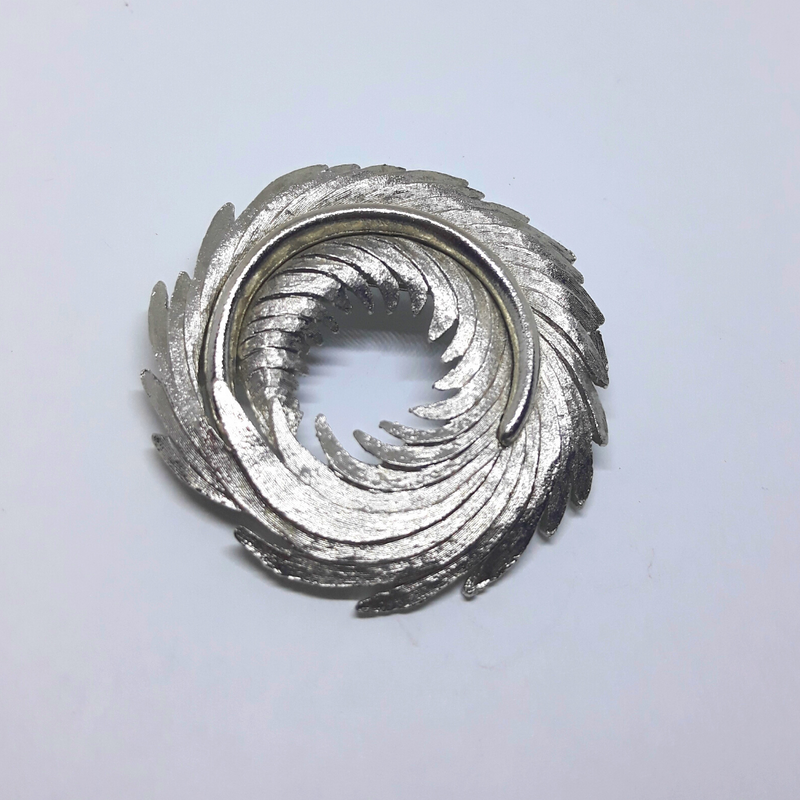 Stunning Essential, Vintage Silvertone Circle Brooch - Textured